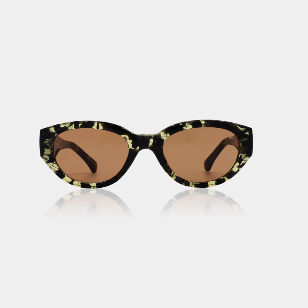 A. Kjaerbede Winnie Sunglasses - Black/Yellow Tortoise Frame for Women | Fashion UV Protection Shades for Outdoor, Beach & Driving