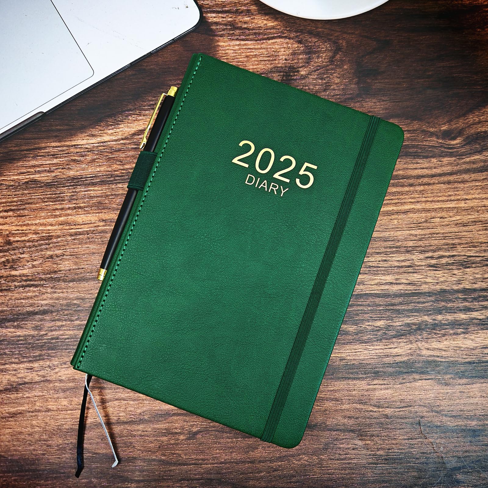 2025 A5 Daily Planner - Day Per Page from January to December 2025, Productivity Organizer with Monthly Tabs, Pen Loop & Inner Pocket, 21×14.5cm Green Diary - Perfect for Work, School & Personal Goal Tracking