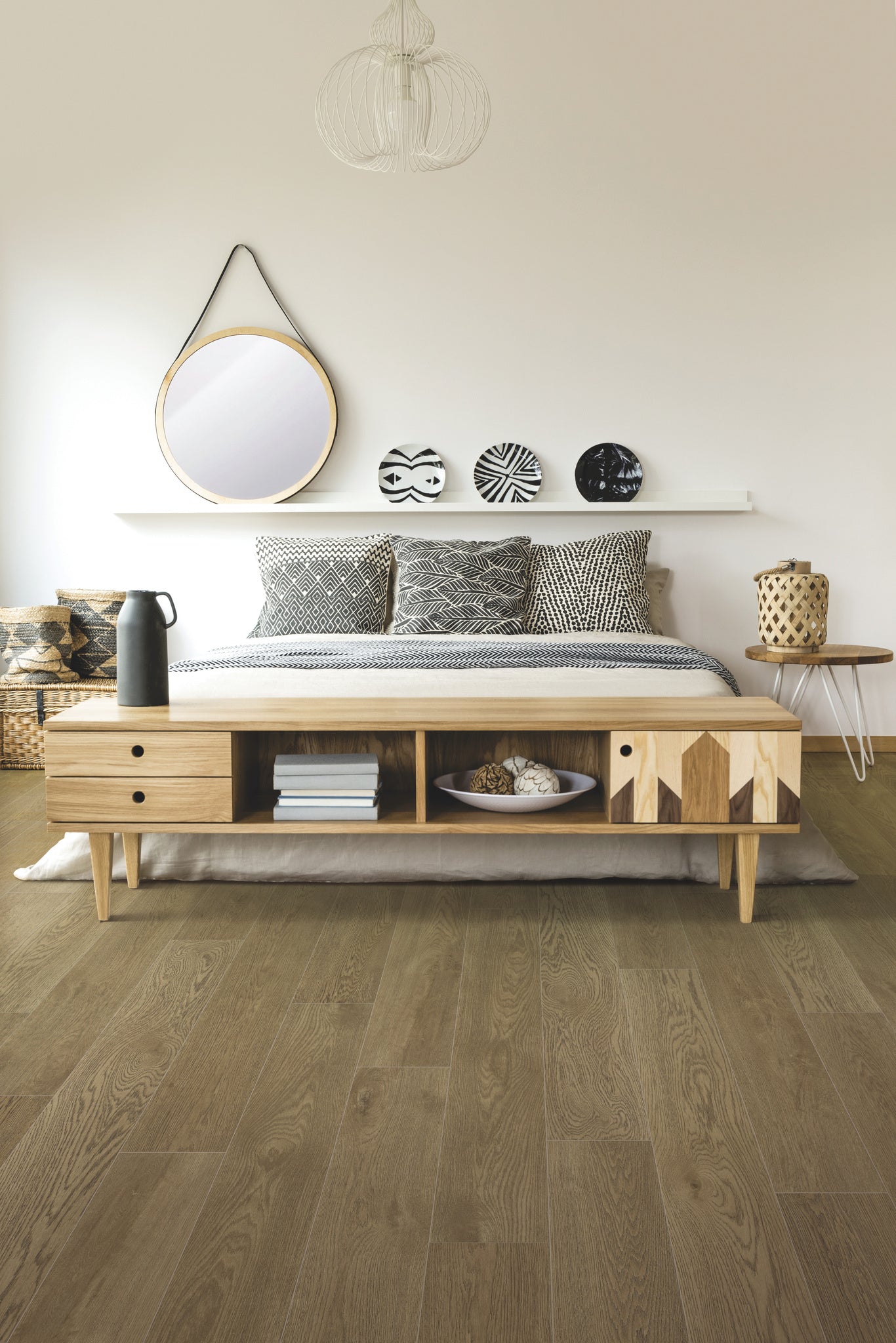 Coretec Scratch-Resistant Luxury Vinyl Plank Flooring - Garamond Oak 7