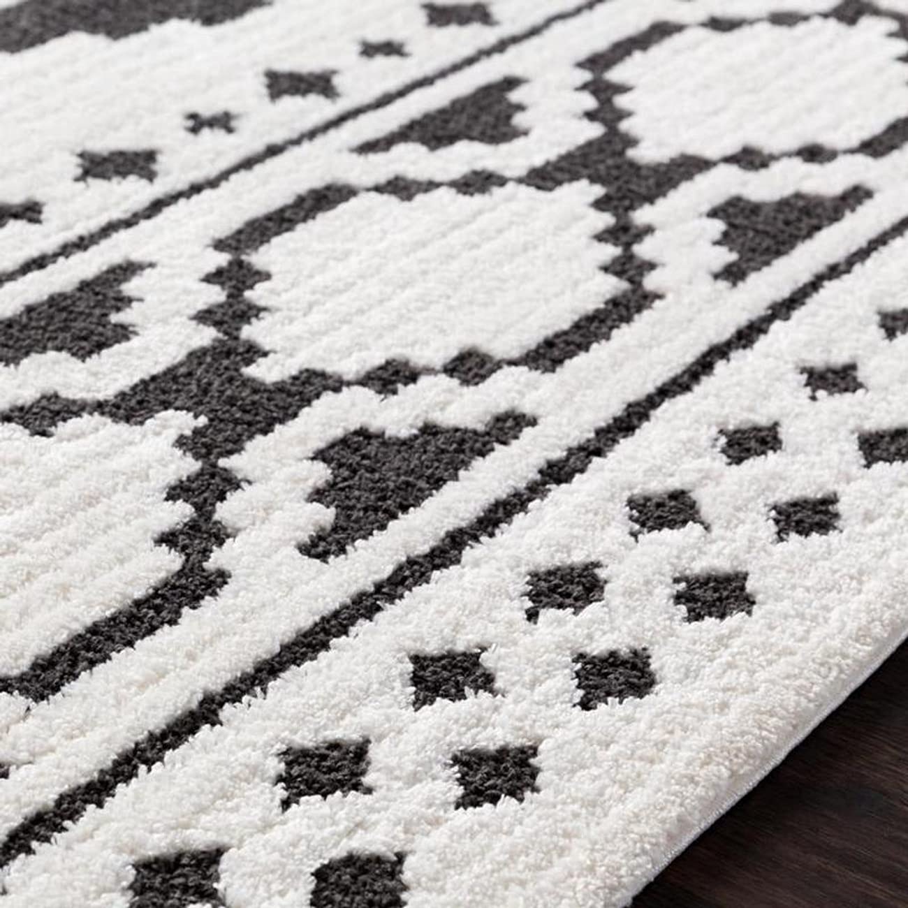 Mark&Day 5x7 Area Rugs - Premium Gaaeel Global Black Beige Carpet for Living Room, Bedroom, Kitchen - Soft & Durable (5'3