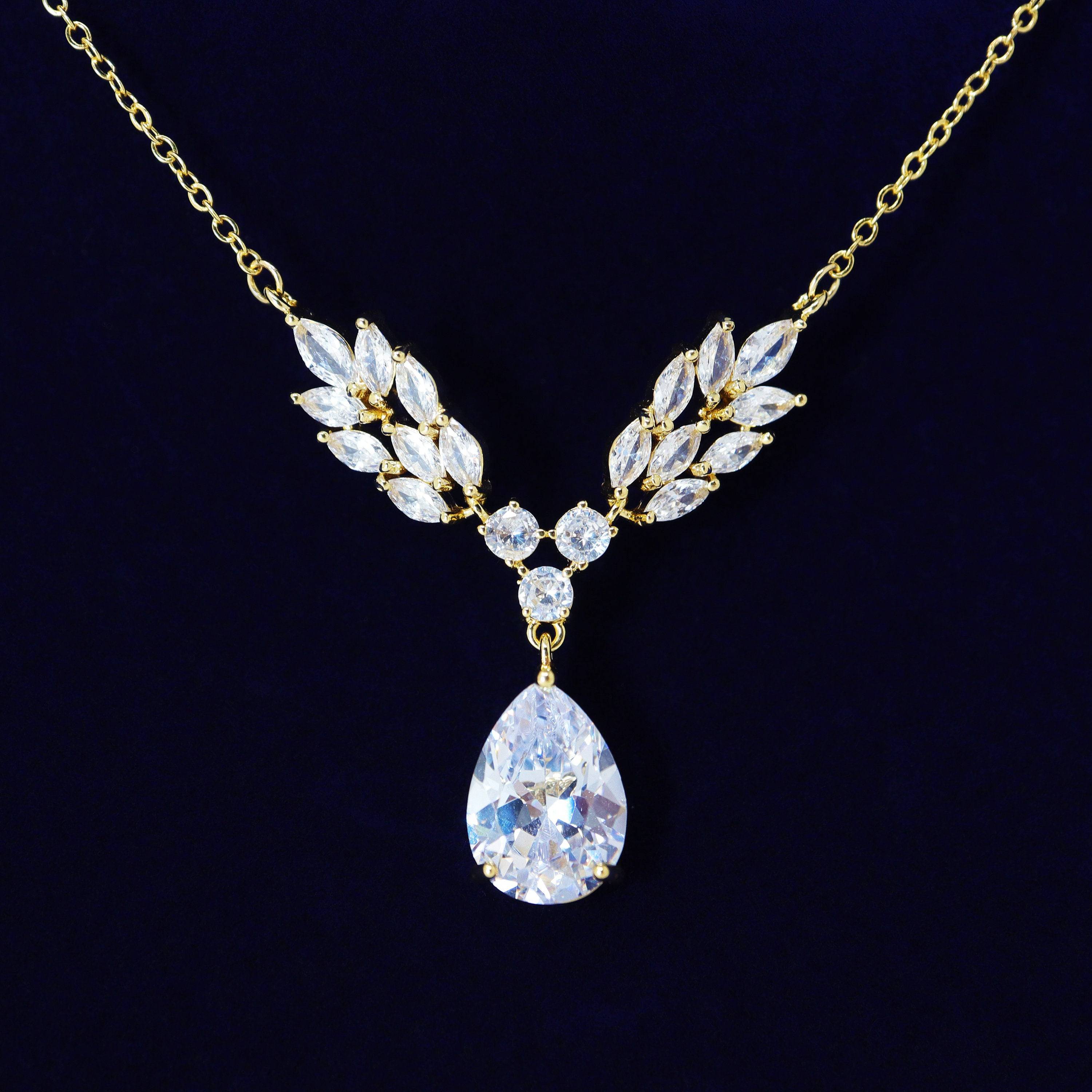 Swarovski Crystal Dainty Vine Leaves Drop Necklace & Earrings Set - Elegant Bridal Jewelry for Wedding, Party & Special Occasions