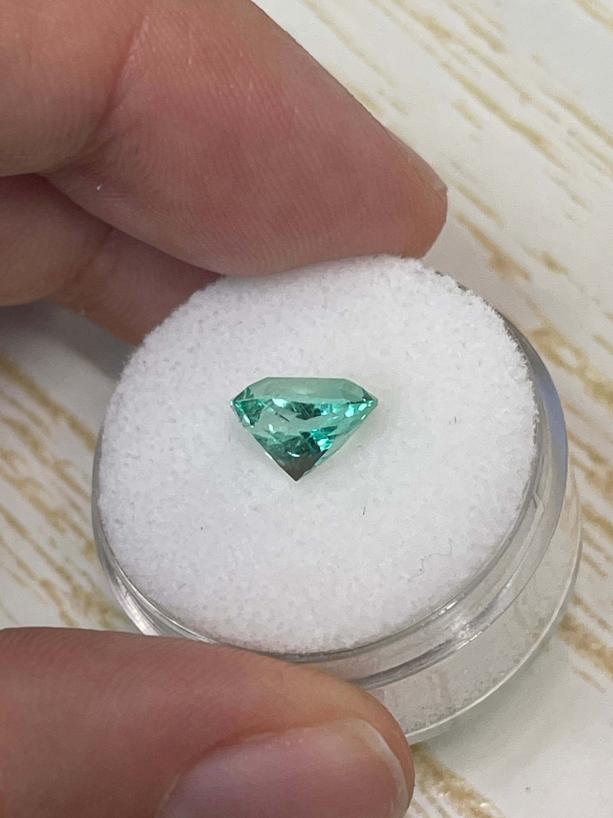 2.12 Carat 9x7mm Eye-Clean Green Natural Loose Colombian Emerald - Elongated Cushion Cut Gemstone for Jewelry Making, Engagement Rings & Luxury Gifts