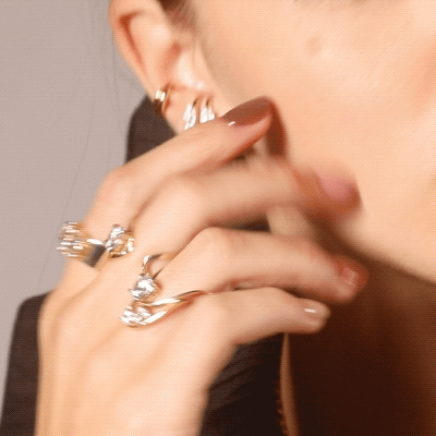 IN STOCK Zaha Cluster Deep Curve Ring - Size 6 - Elegant Statement Jewelry for Women, Perfect for Weddings, Parties & Special Occasions