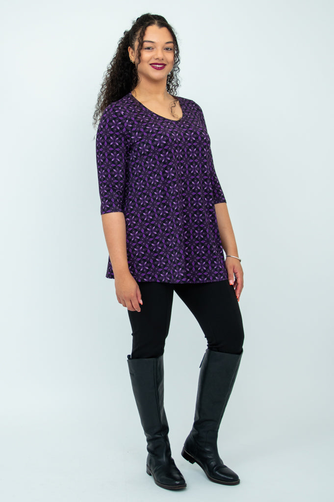Stylish Courage Tunic with Geo Flower Print - Soft Bamboo Fabric - Perfect for Casual Wear & Summer Outfits - Final Sale