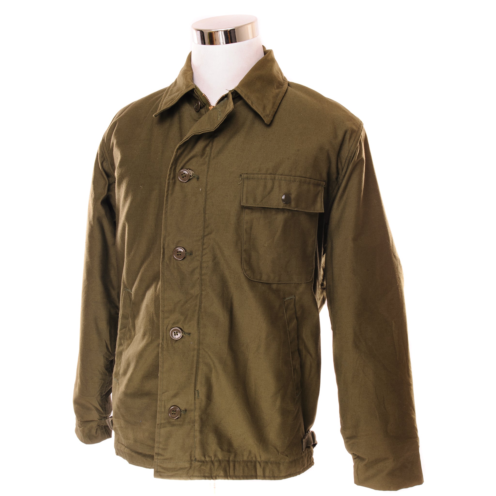 Vintage US Navy A-2 Deck Jacket Cold Weather Flight Bomber Jacket - Medium (38-40) - 1981 Issue - Military Surplus Outerwear for Men | Perfect for Winter, Outdoor Adventures & Vintage Style