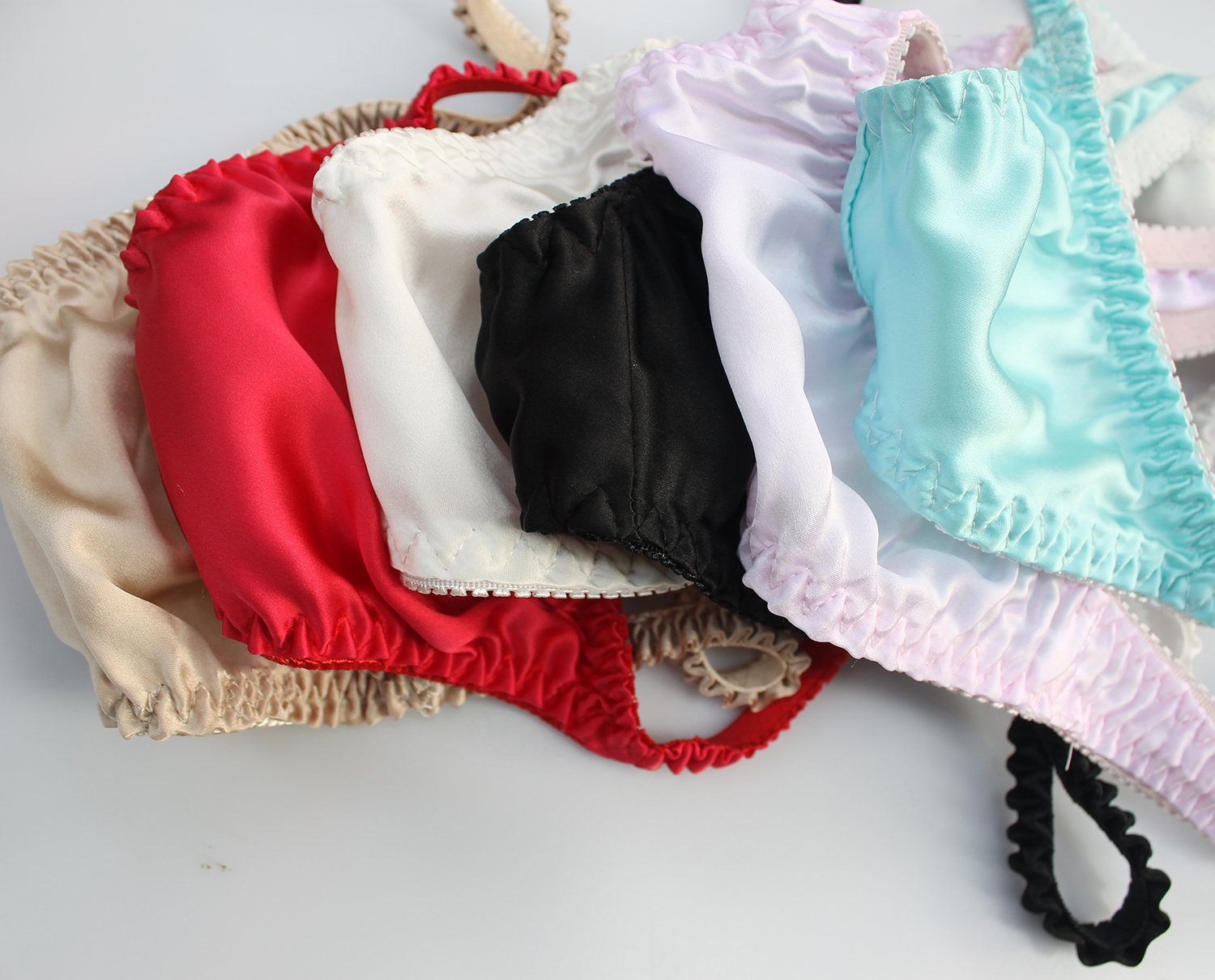 3 Pairs Women's Pure Silk String Bikini Panties - Soft Sexy Thong Underwear for Summer & Beach - Healthy Breathable Comfort - Sizes S-XL - Perfect for Vacation, Pool Party & Romantic Getaways