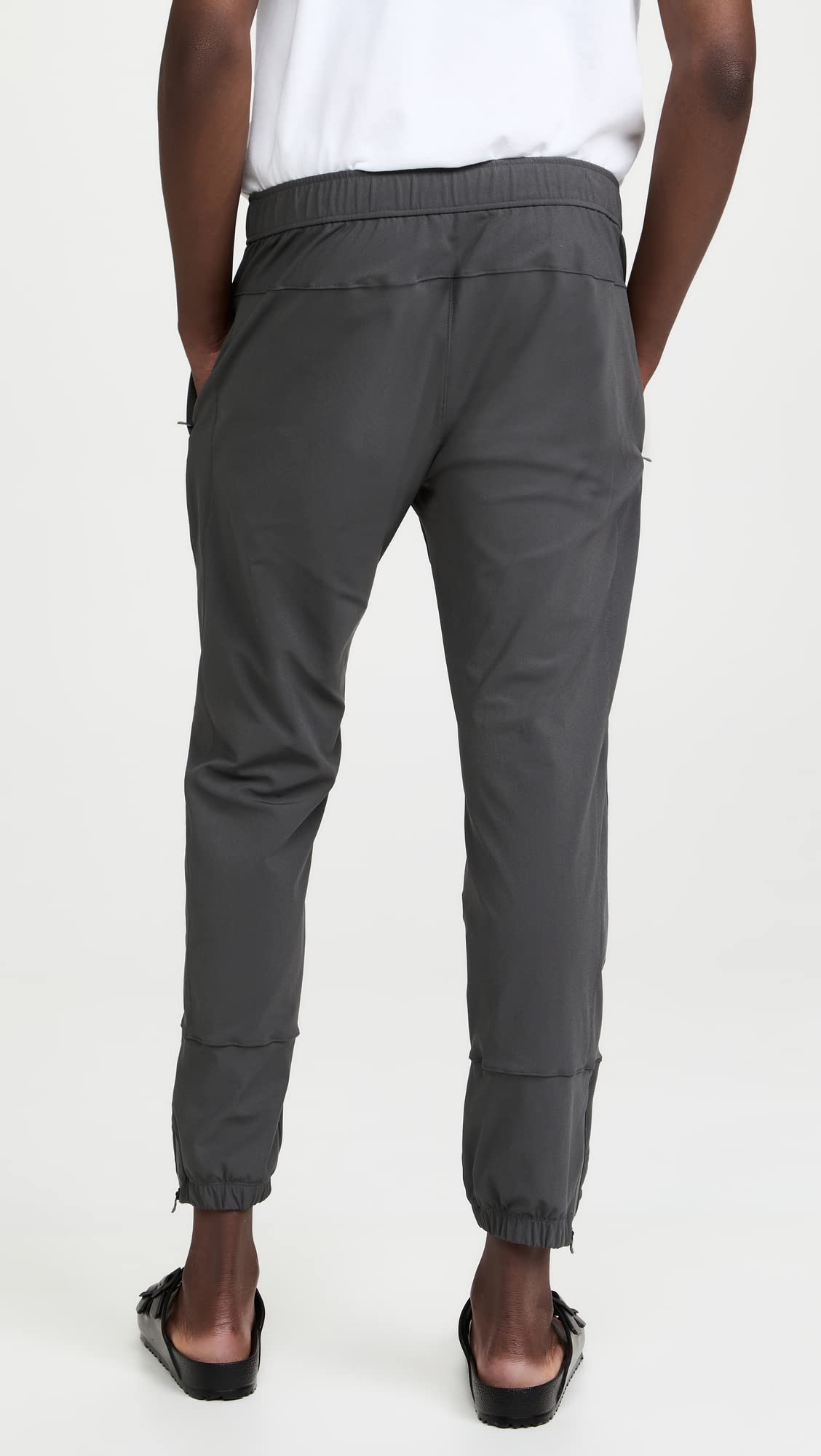 Vince Men's Modern Pull-On Jogger Pants - Comfortable Stretch Casual Lounge & Workout Pants for Everyday Wear