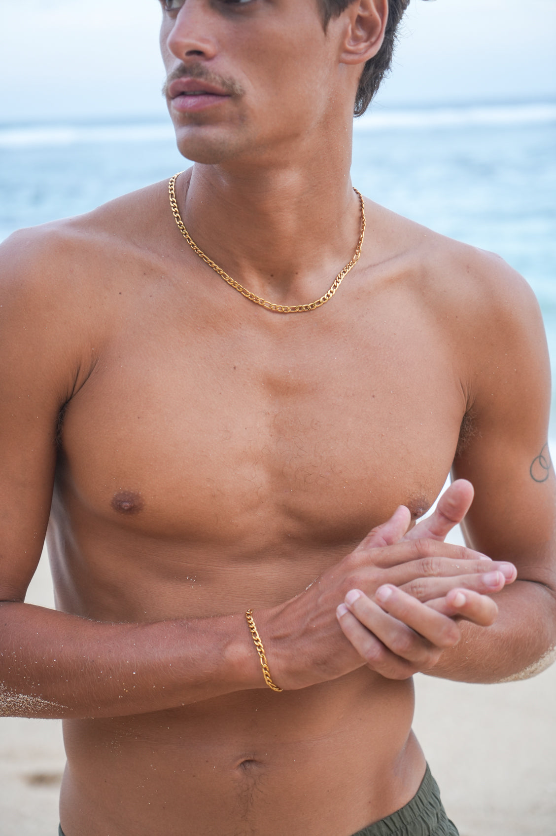 Stylish Men's Figaro Chain Necklace - 14K Gold Plated Italian Link Jewelry for Gifts & Everyday Wear - Perfect for Dating, Parties & Special Occasions