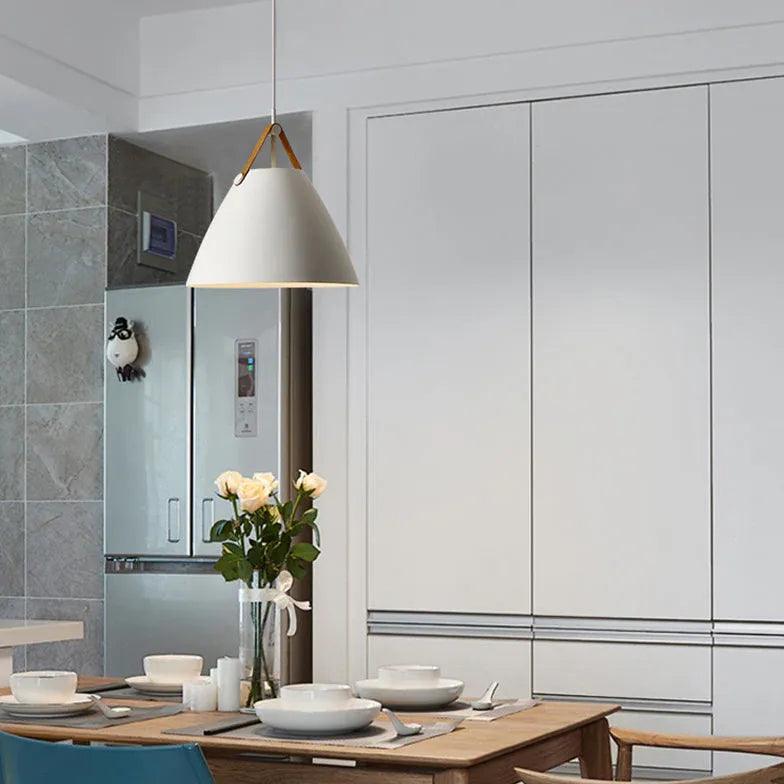Modern 3-Light Metal Dining Room Pendant Light Fixture - Elegant Ceiling Lighting for Kitchen Island, Breakfast Nook & Dining Area