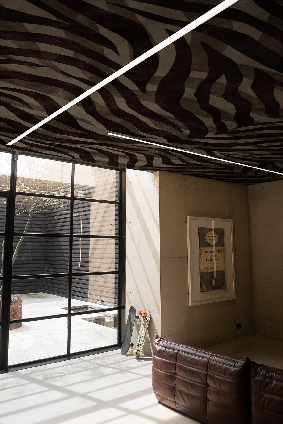 Stylish Eclectic Zebra Black Print Tote Bag - Perfect for Work, Travel & Everyday Use