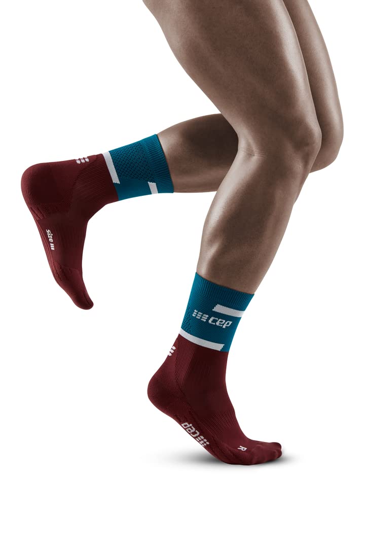 CEP Men's Performance Running Socks 4.0 - Breathable Athletic Crew Socks for Marathon, Workout & Sports - Mid Cut Compression Socks for Men