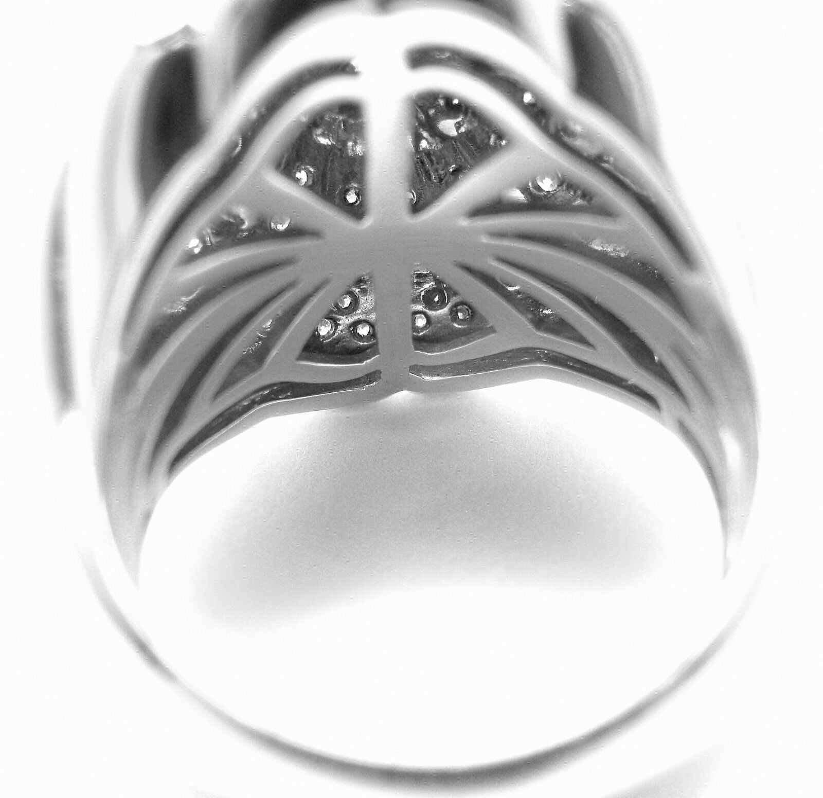 Authentic Carrera Y Carrera Afrodita 18k White Gold Diamond Ring for Women - Luxury Engagement & Wedding Jewelry Gift - Perfect for Anniversaries, Proposals & Special Occasions