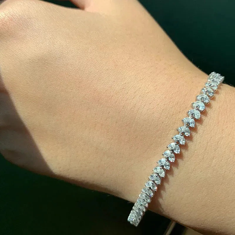 18K White Gold Heart Shaped Diamond Bracelet for Women - 3.9ct Natural Diamonds, Elegant Fine Jewelry for Wedding, Engagement & Party | Perfect Gift for Anniversary, Valentine's Day & Special Occasions