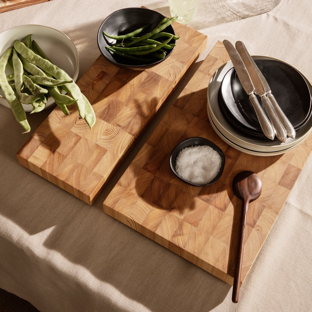 Ferm Living Flow Bowl - Minimalist Ceramic Serving Bowl for Salads, Snacks & Desserts | Perfect for Dining, Entertaining & Home Decor