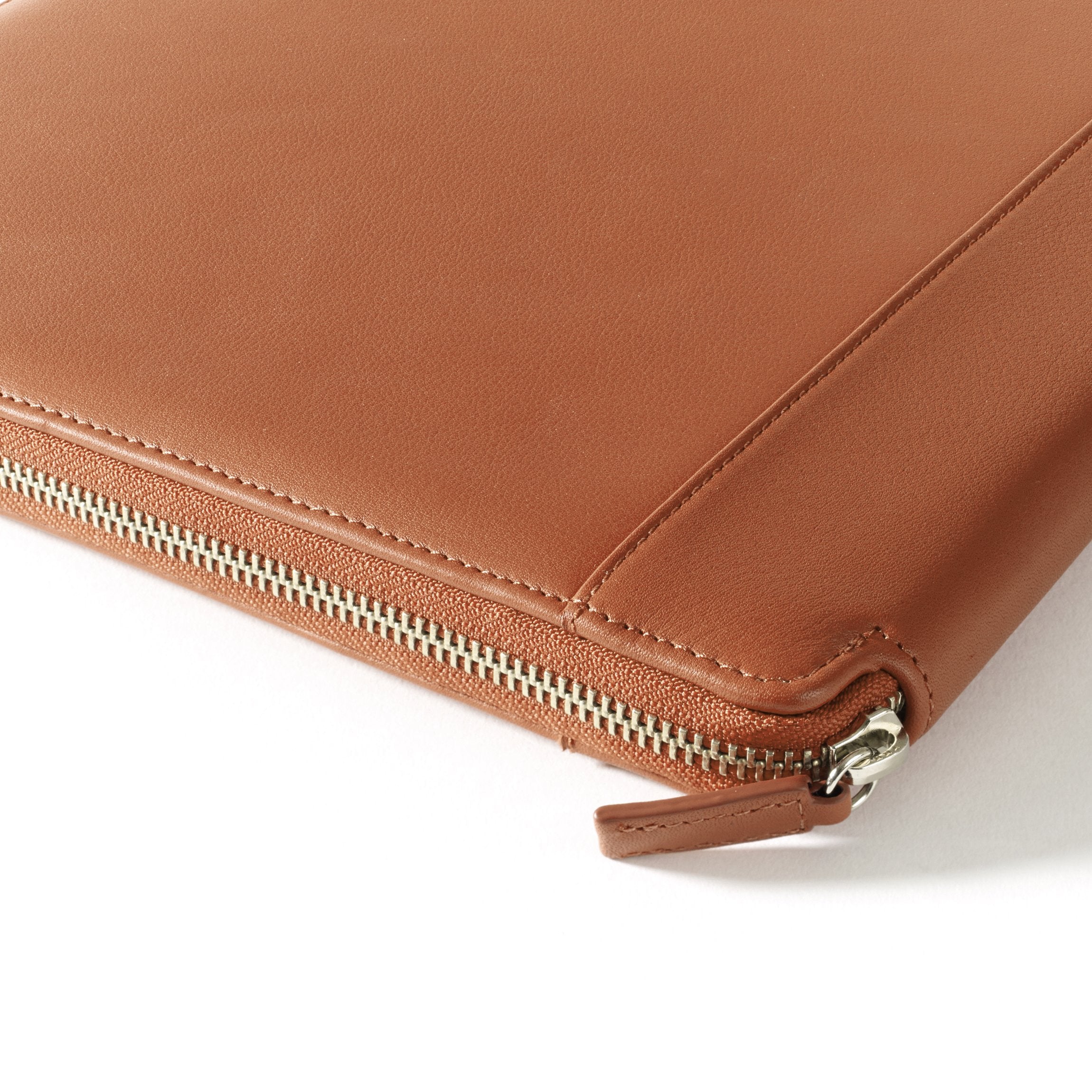 Premium Left-Handed Leather Zippered Business Portfolio in Cognac - Ideal for Executives, Meetings & Professional Document Organization