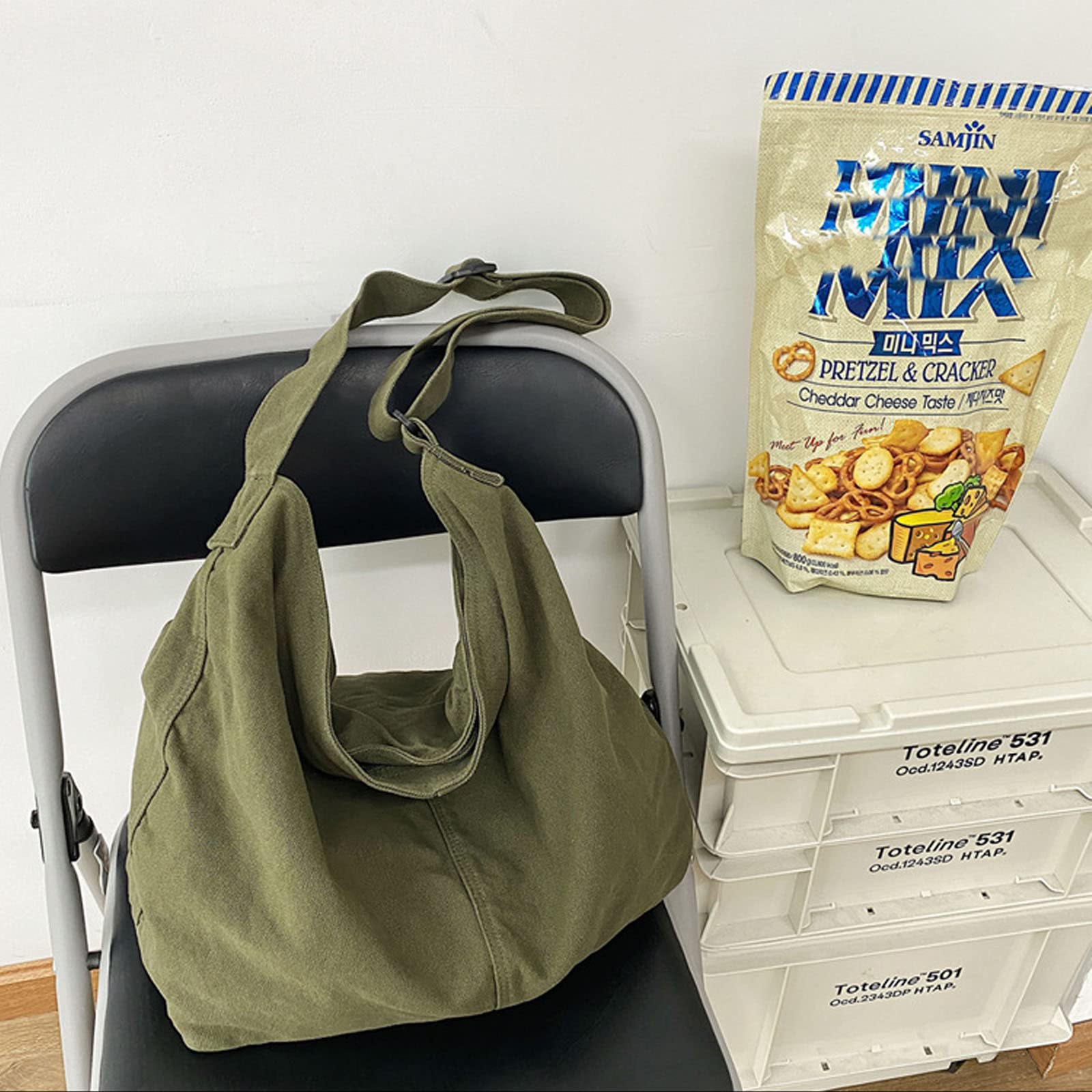Stylish Canvas Tote Bag for Women & Men - Large Capacity Casual Shoulder Handbag - Perfect for Shopping, Beach, Work & Travel