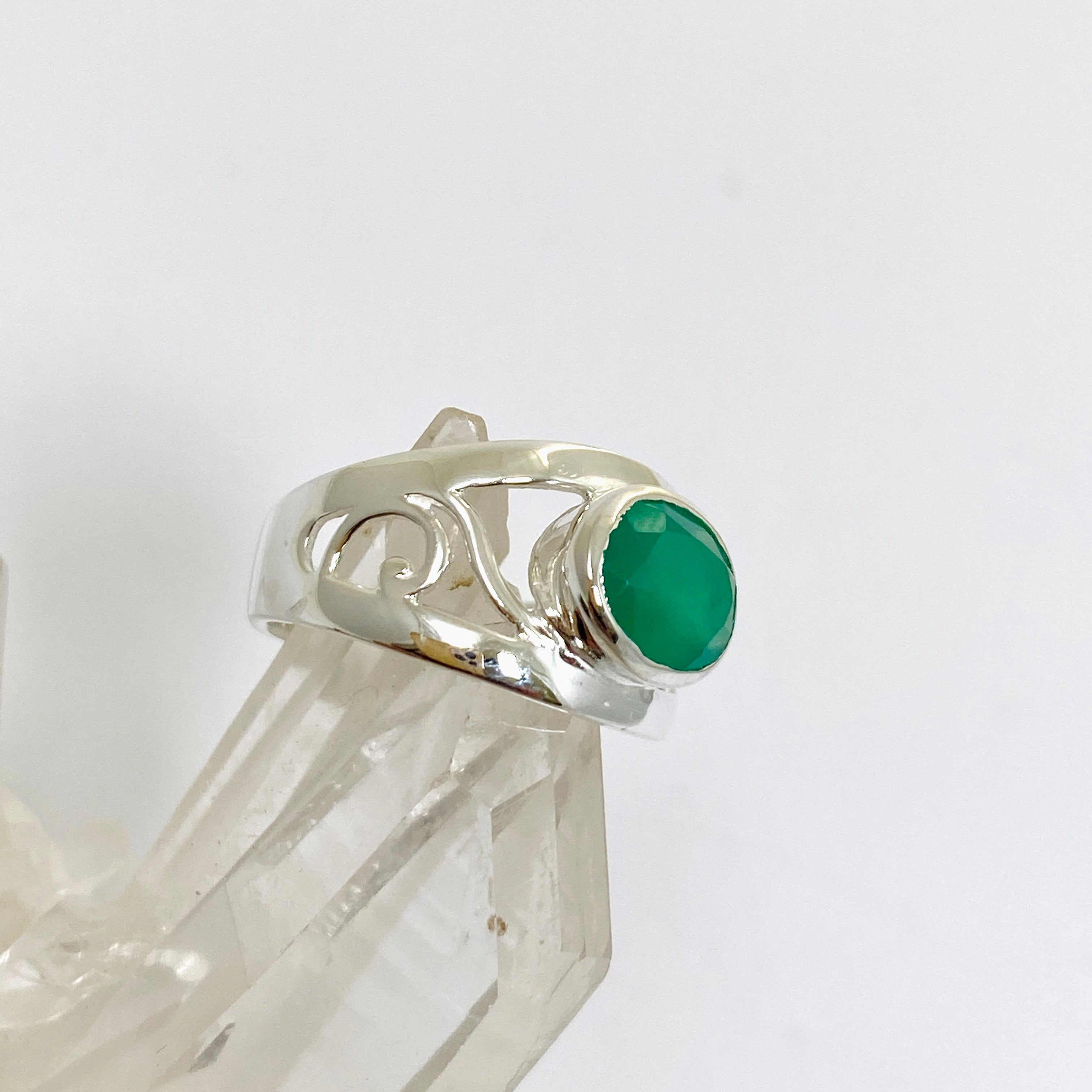 Green Chalcedony Oval Faceted Boho Ring for Women - Handmade Sterling Silver Adjustable Statement Jewelry - Perfect for Festivals, Weddings & Everyday Boho Chic Style