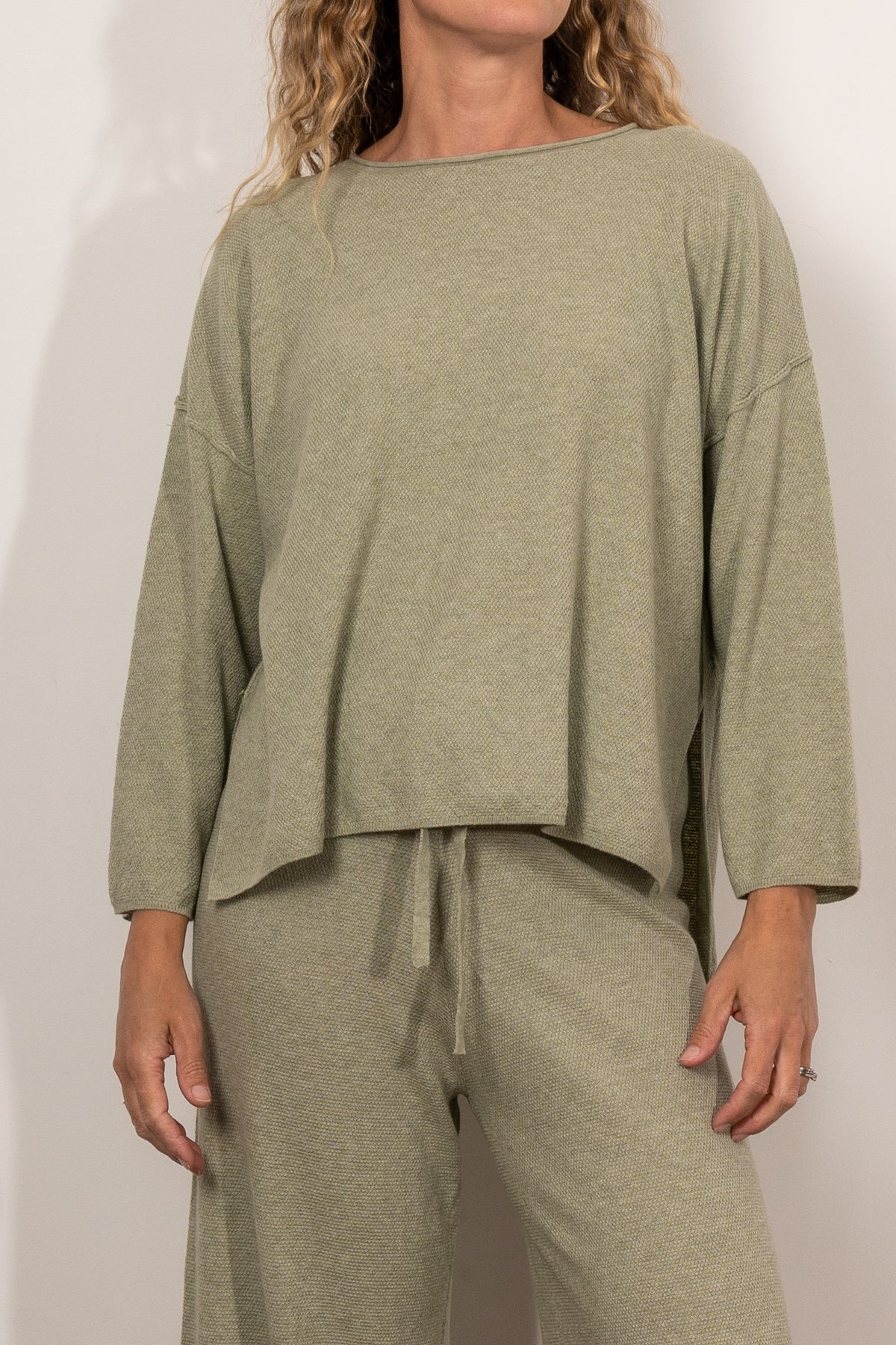 Premium Merino Wool Pullover for Women - Talamaya Winter Retreat Sweater - Cozy & Warm for Cold Weather, Hiking, and Outdoor Adventures