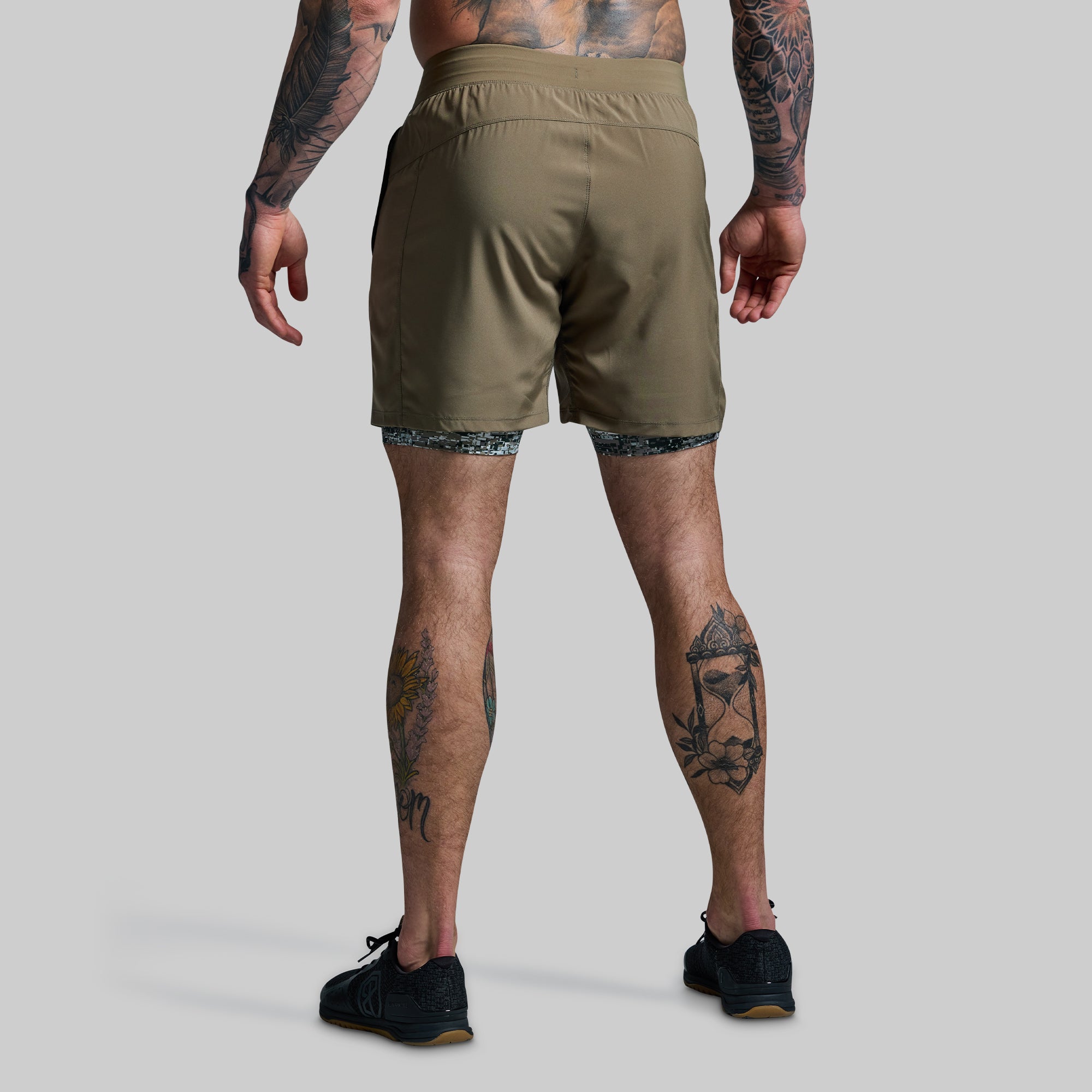 Versatile 7-Inch Compression Shorts with Digital Camo Print - Moisture-Wicking Workout Shorts for Running, Gym & Outdoor Activities