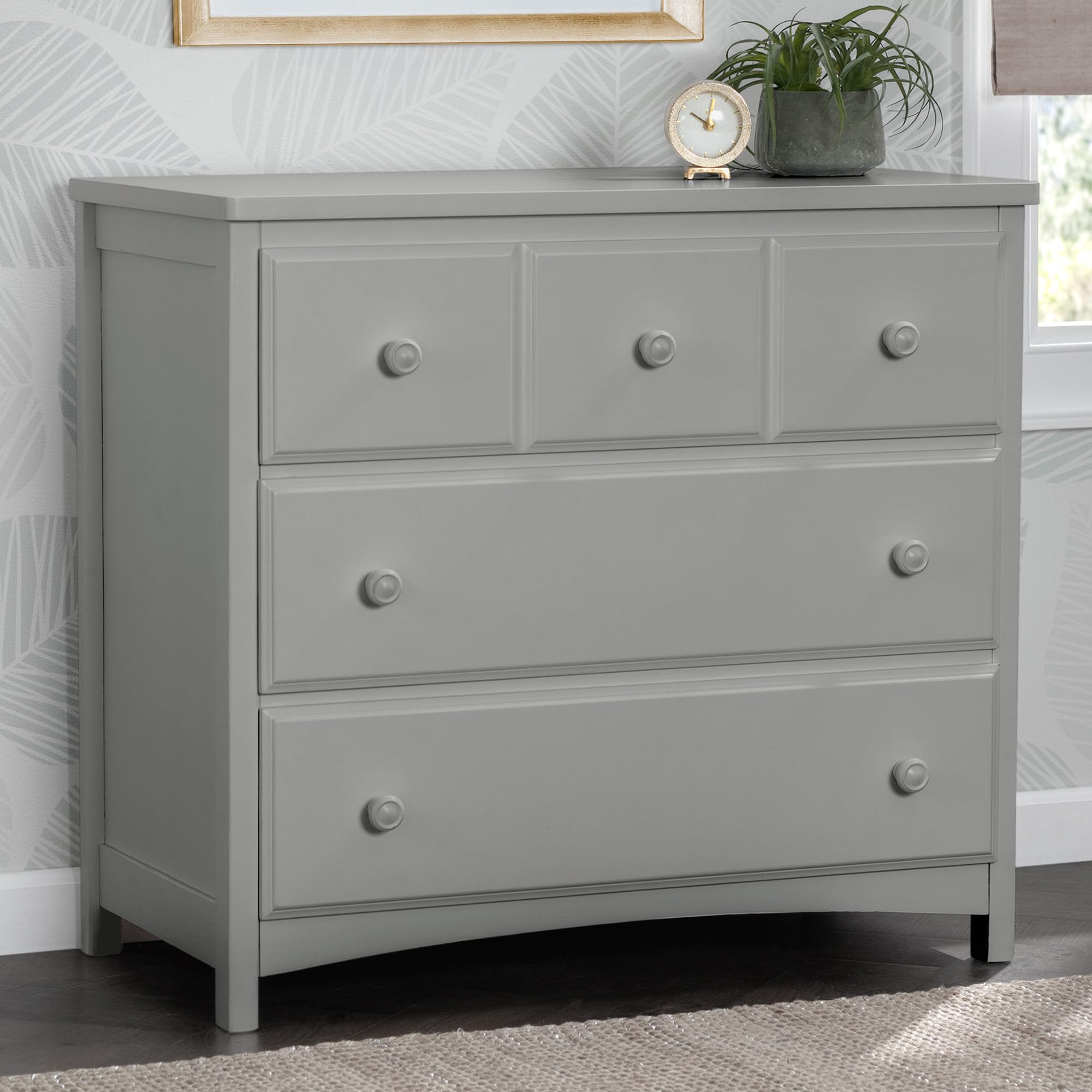 Delta Children 3-Drawer Dresser with Interlocking Drawers - Sturdy Nursery Furniture for Baby Clothes Storage, Grey - Perfect for Kids' Bedroom Organization & Nursery Decor