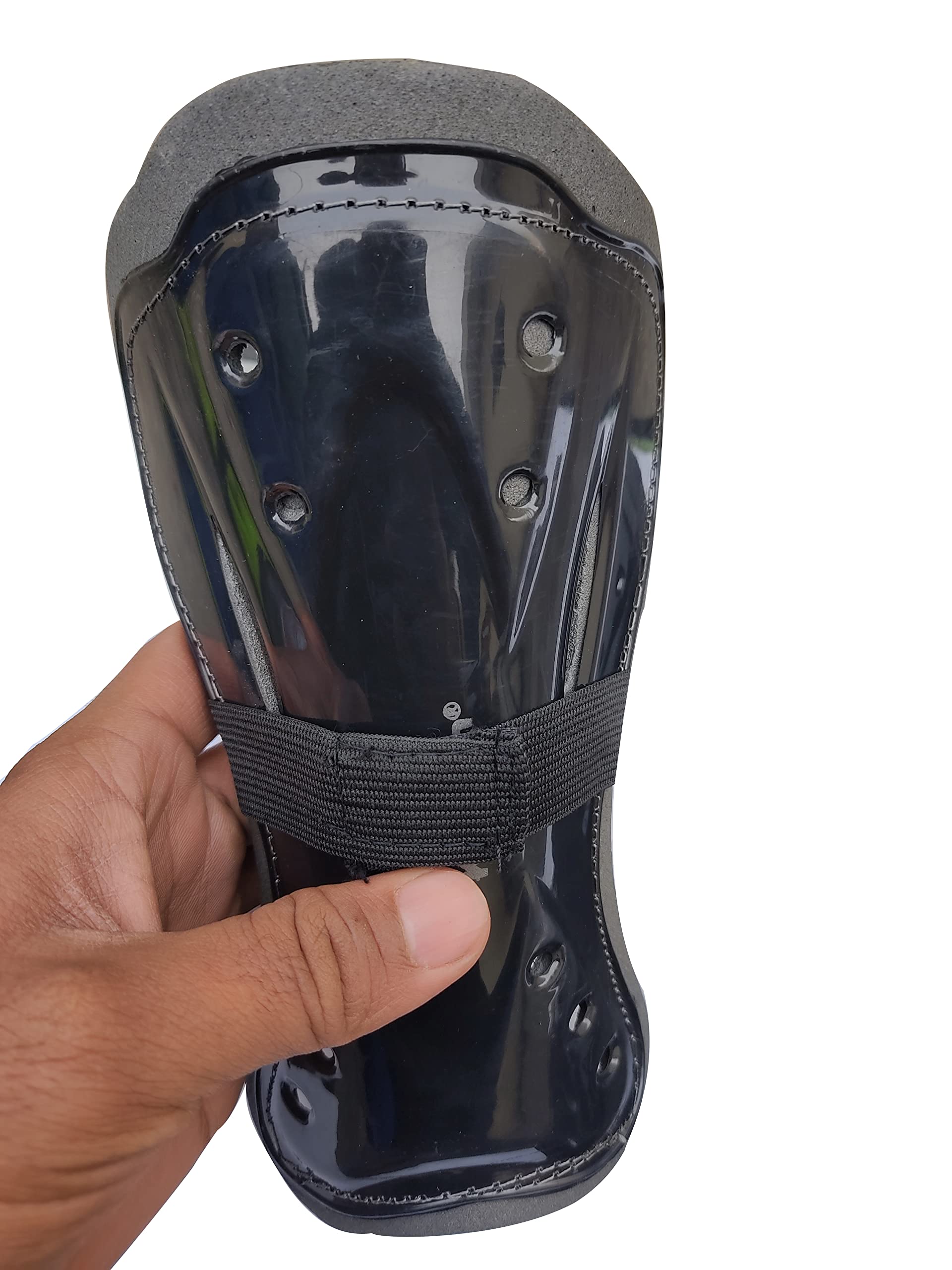 BOLDUP Football Shin Guards for Kids - Single Strap Soccer Shin Pads, Protective Youth Sports Gear (1 Pair, Black) - Perfect for Training, Matches & Youth Leagues