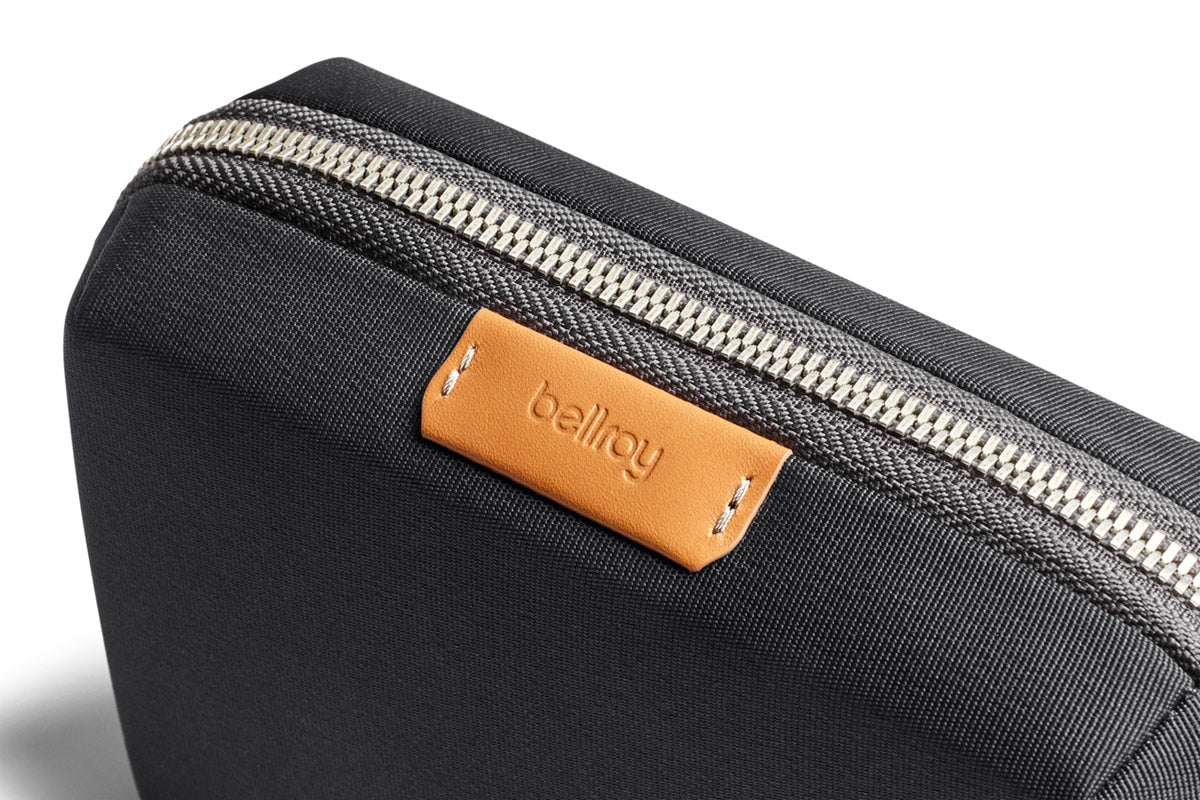Bellroy Compact Tech Organizer - Slim Travel Cable Pouch for Phones, Chargers & Accessories | Perfect for Business Trips & Daily Commute