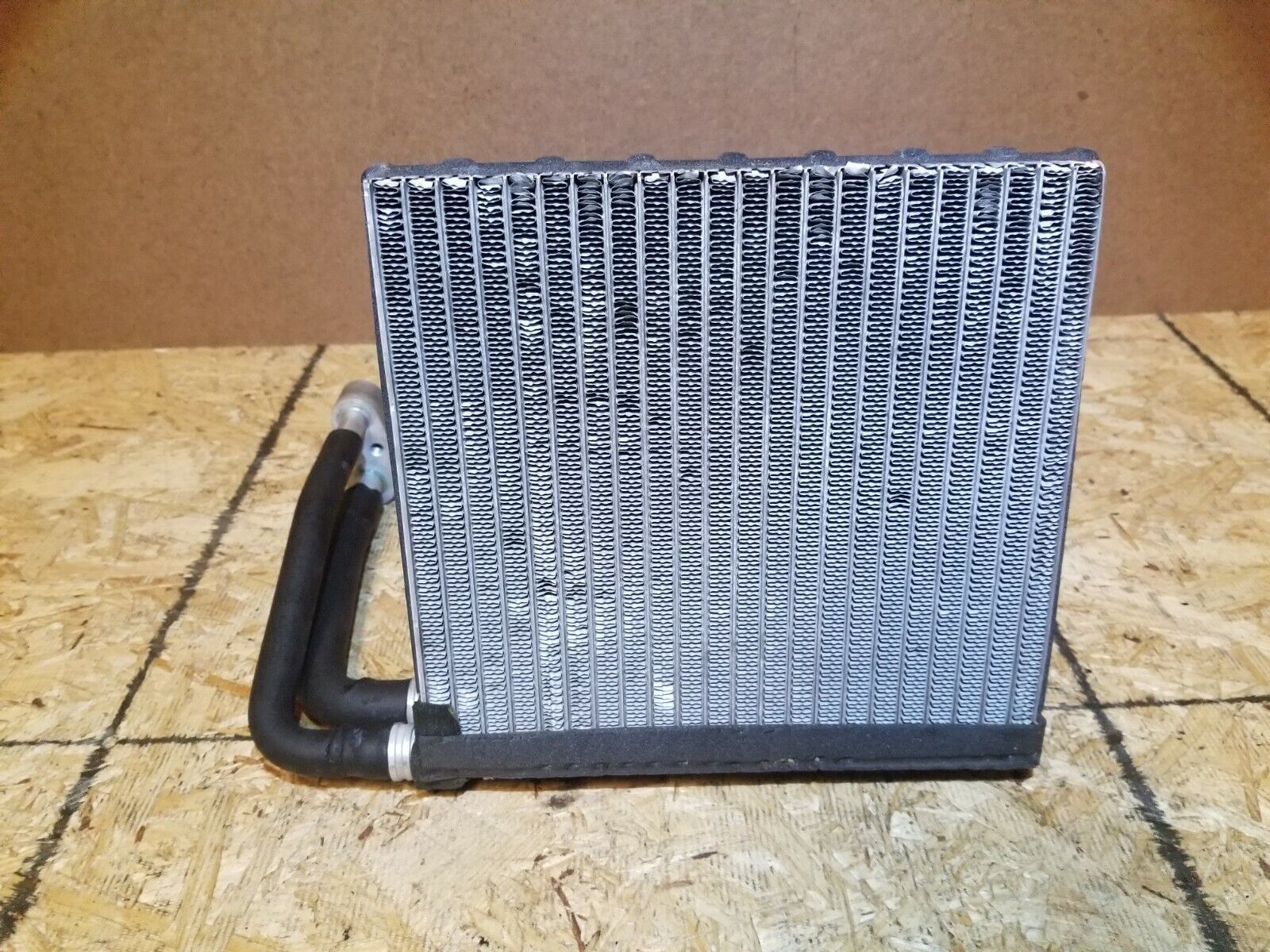 2005-2009 Volvo S40 AC Evaporator Core Replacement - OEM Quality for Efficient Cooling - Perfect for Summer Driving & HVAC System Repair
