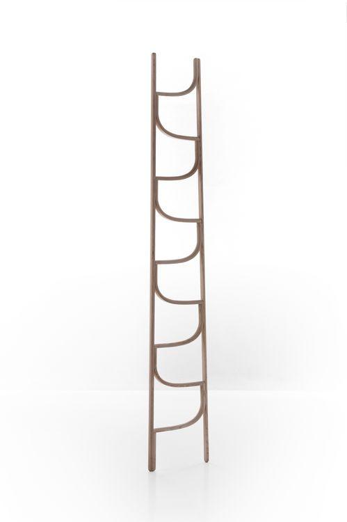 GTV Bentwood Ladder - Sturdy Wooden Step Ladder for Home, Kitchen, and Office Use - Perfect for Reaching High Shelves and Storage Spaces