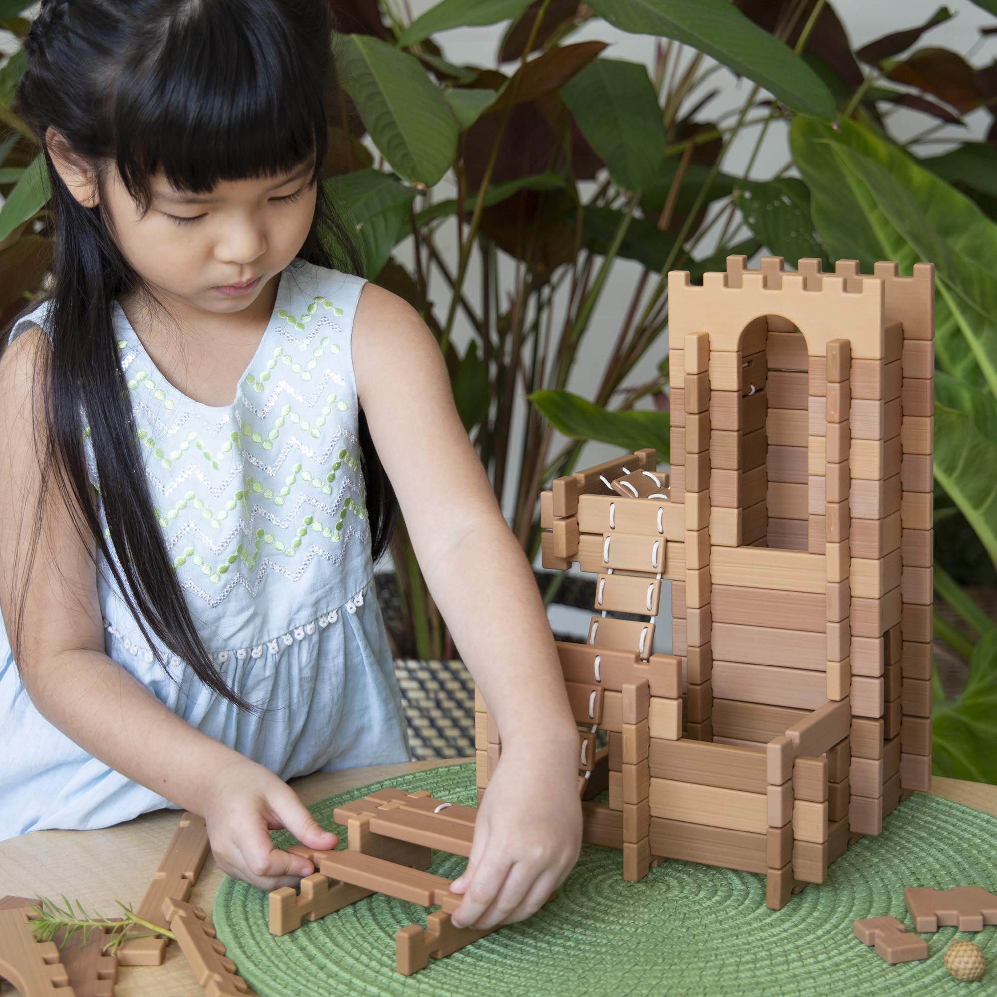 Guidecraft Tabletop Notch Blocks - 129 Piece Western-Themed Montessori Building Set with 10 Double-Sided Activity Cards, Ladders & Bridge Pieces | Natural Wooden Educational Toys for Kids | Perfect for Preschool Learning, Creative Play & STEM Development