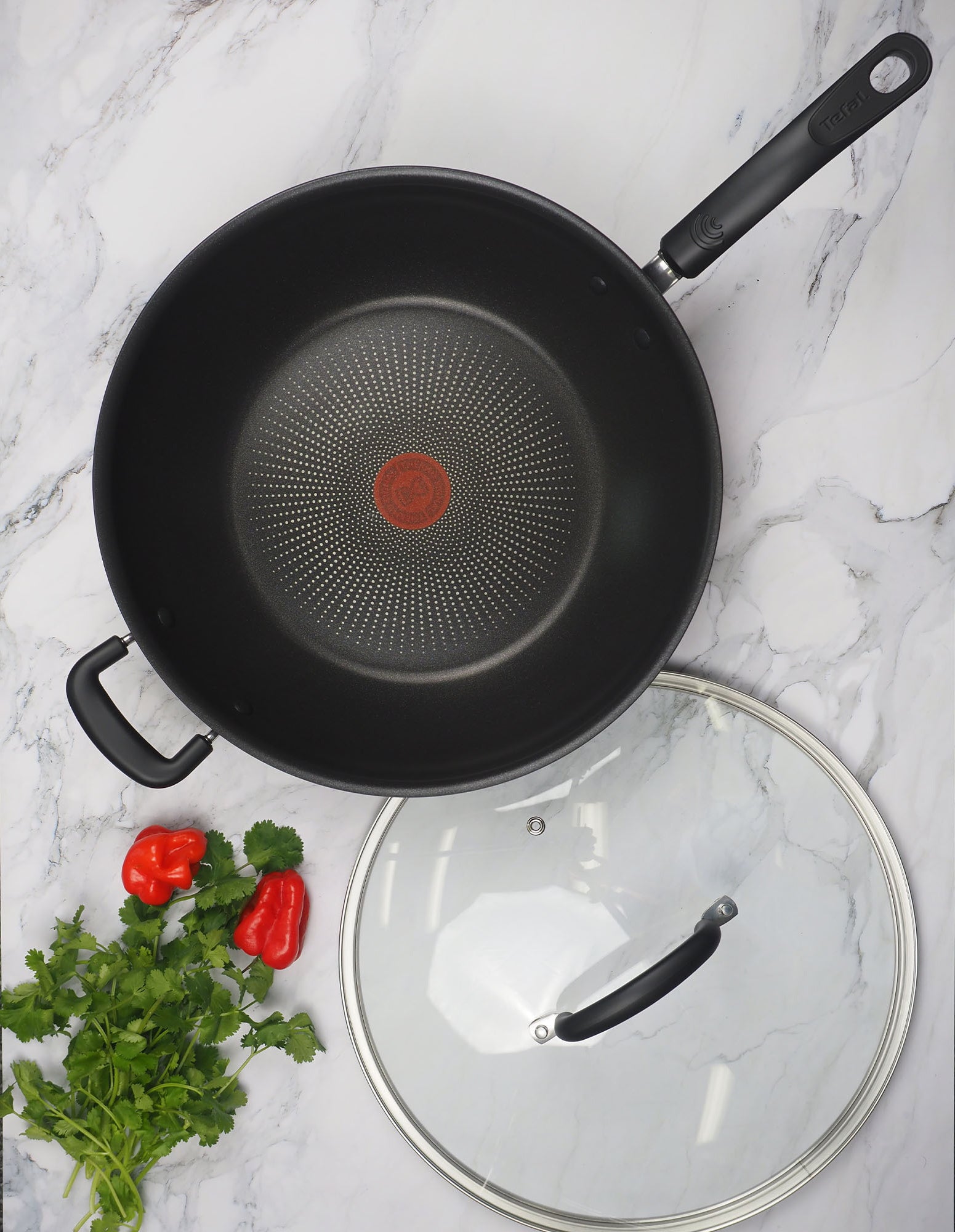Tefal 32cm Hard Anodized Non-Stick Wok with Lid - Professional-Grade Cookware for Stir-Frying, Sautéing & Deep Frying - Perfect for Asian Cuisine & Home Cooking