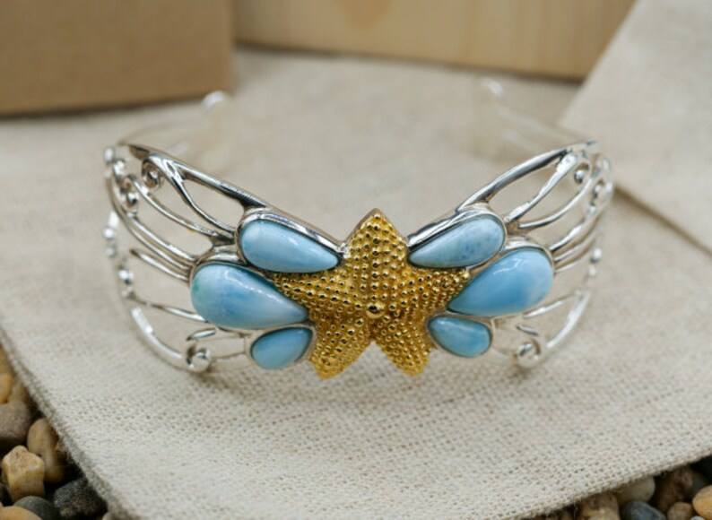 Golden Starfish Bangle Bracelet with Natural Larimar Stones - Boho Beach Jewelry for Women, Perfect for Summer Vacations & Ocean-Themed Parties