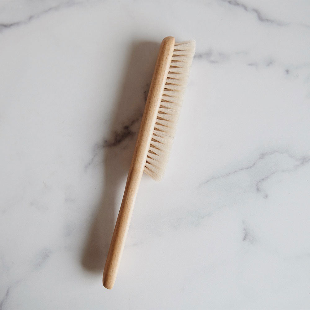 Premium Wooden Dust & Book Brush - Handcrafted Cleaning Tool for Books, Shelves & Collectibles - Perfect for Home, Office & Library Use