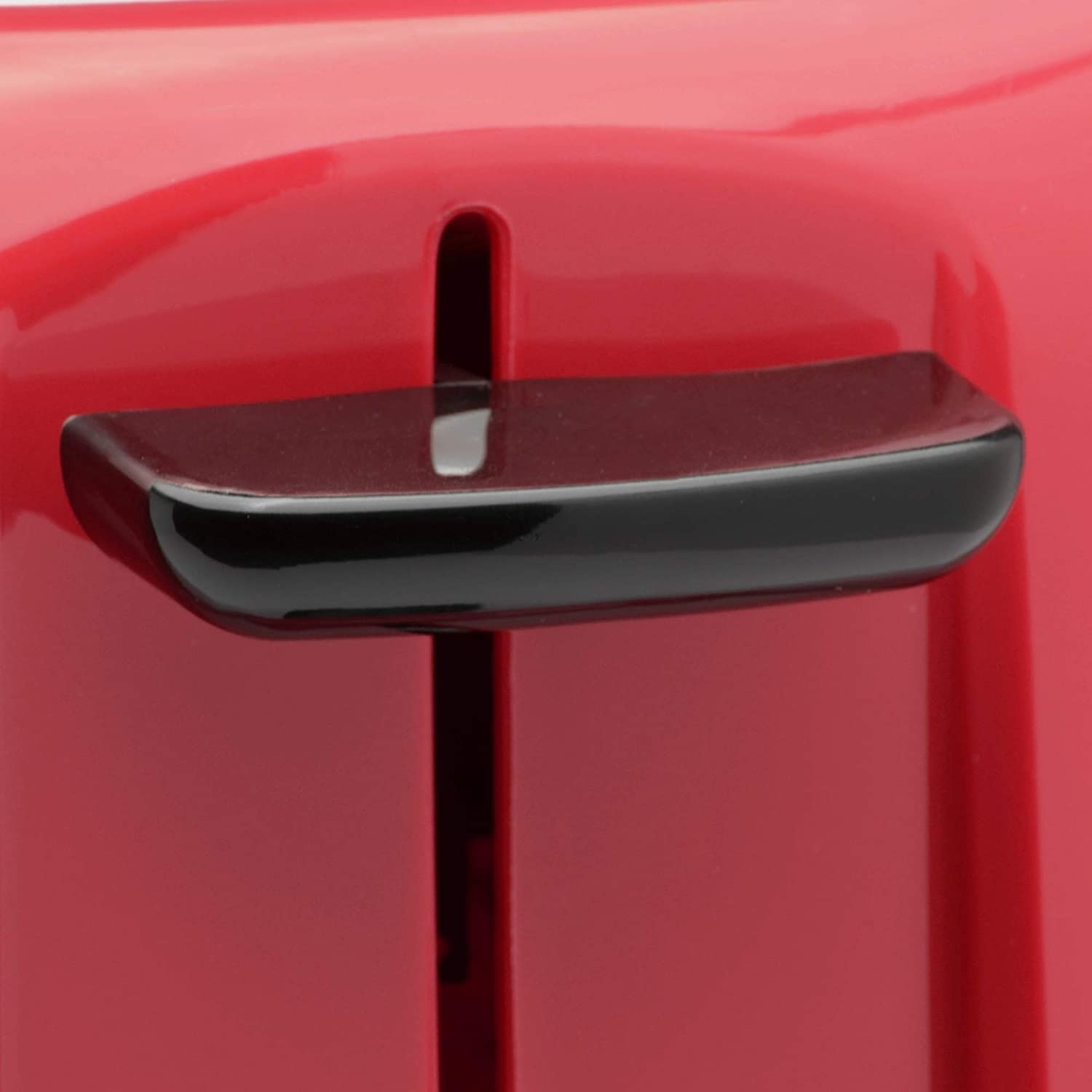 2-Slice Toaster with Browning Control - Wide Slot Bread & Bagel Toaster - Electric Kitchen Appliance with Cord Wrap - Red - Perfect for Breakfast, Office, Dorm & Small Kitchens