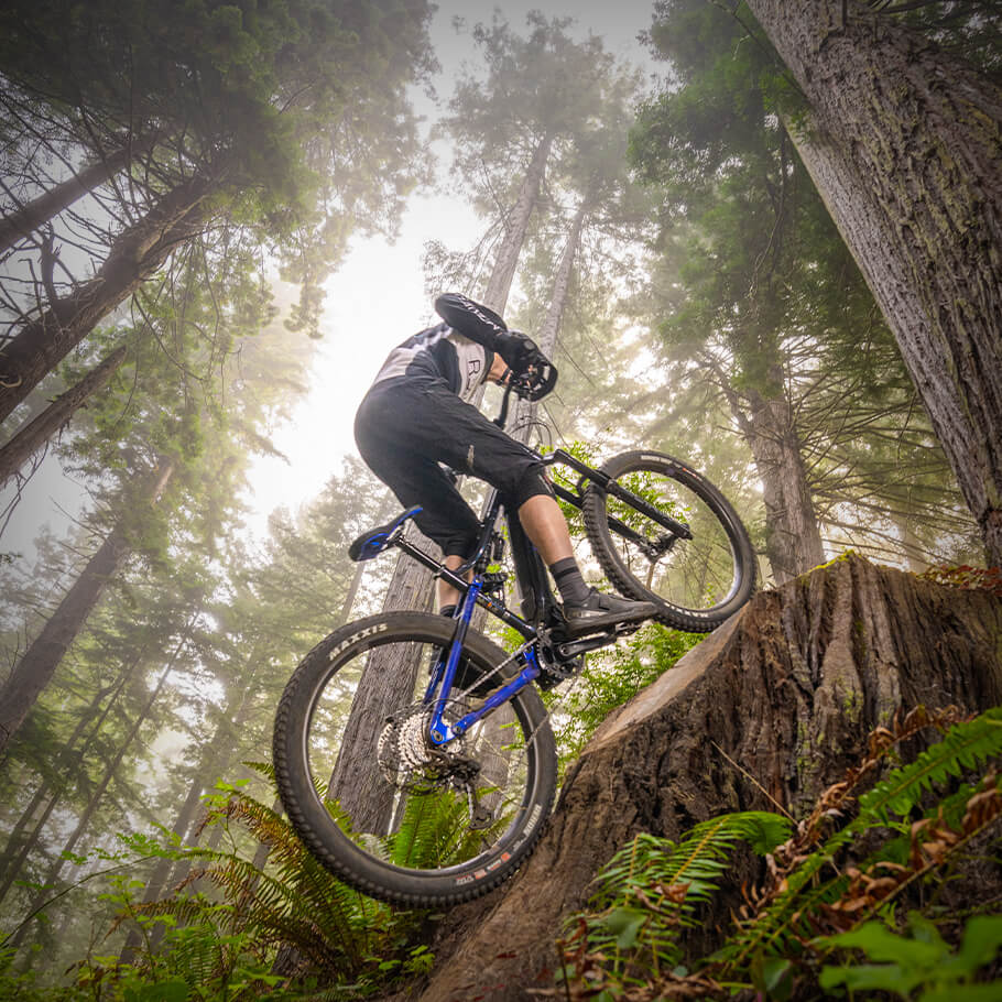 Yamaha YDX-MORO 07 Electric Mountain Bike - 500W Motor, 20MPH, 50+ Mile Range - Perfect for Off-Road Trails & Commuting