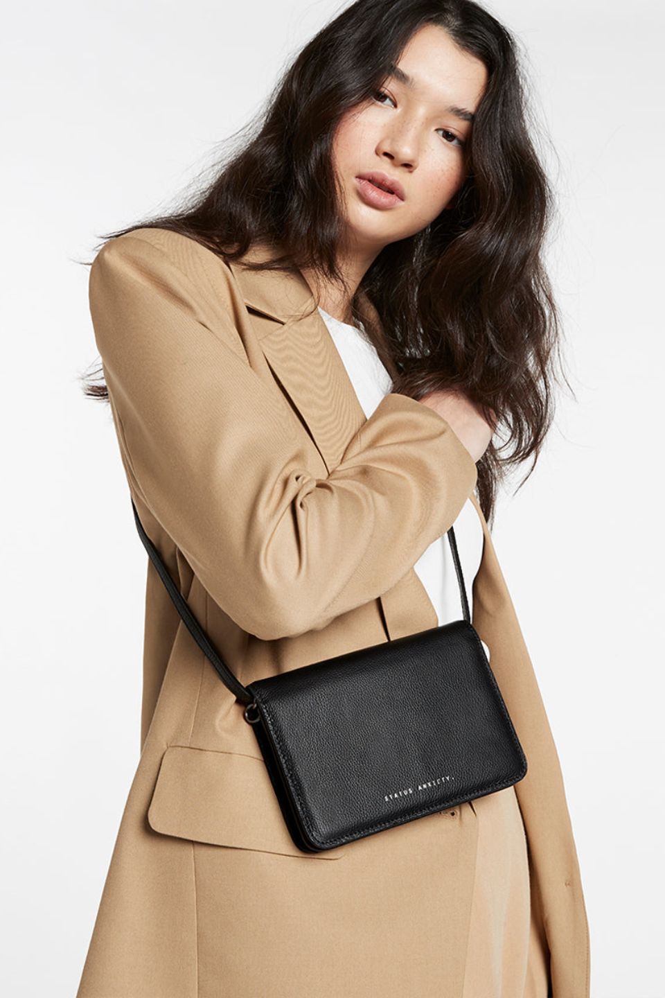 Stylish Black Leather Crossbody Bag for Women - Fashionable & Durable Handbag for Daily Use, Travel, and Work