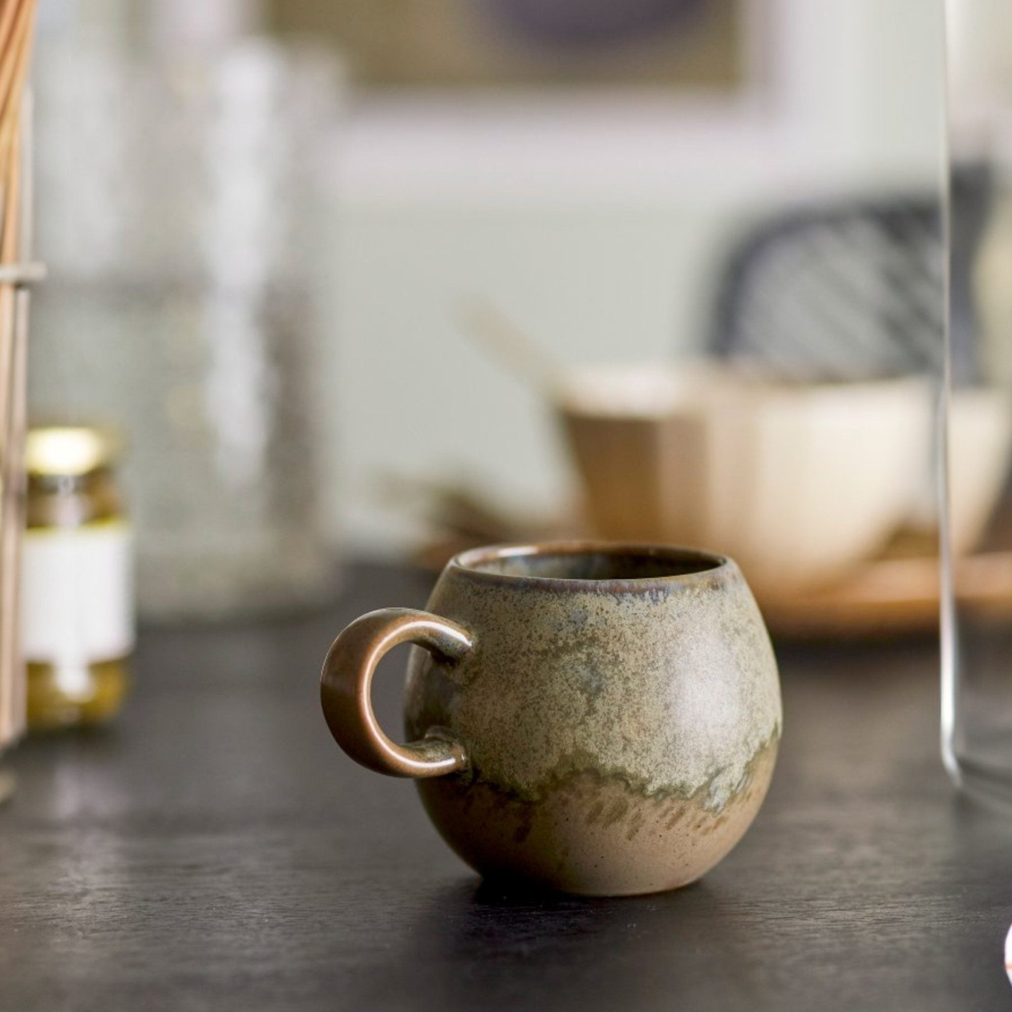 Bloomingville Paula Stoneware Coffee Mug - 12oz Brown Ceramic Cup for Coffee, Tea & Hot Drinks - Perfect for Home, Office & Gifts