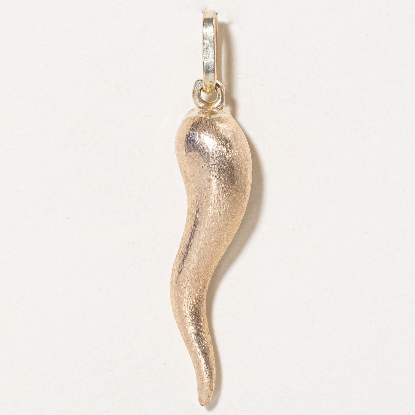 10K Yellow Gold Cornicello Charm Pendant Necklace - Italian Horn Good Luck Amulet for Protection & Prosperity - Perfect Gift for Birthdays, Anniversaries & Special Occasions