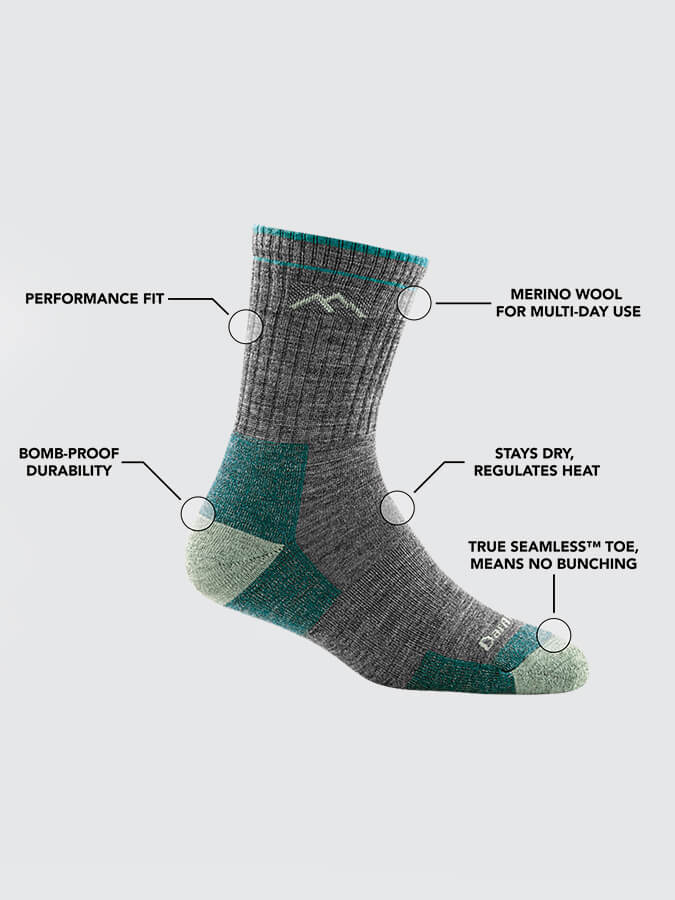 Darn Tough 1903 Women's Hiking Socks - Micro Crew Cushion Socks for Outdoor Adventures, Trekking & Cold Weather Comfort