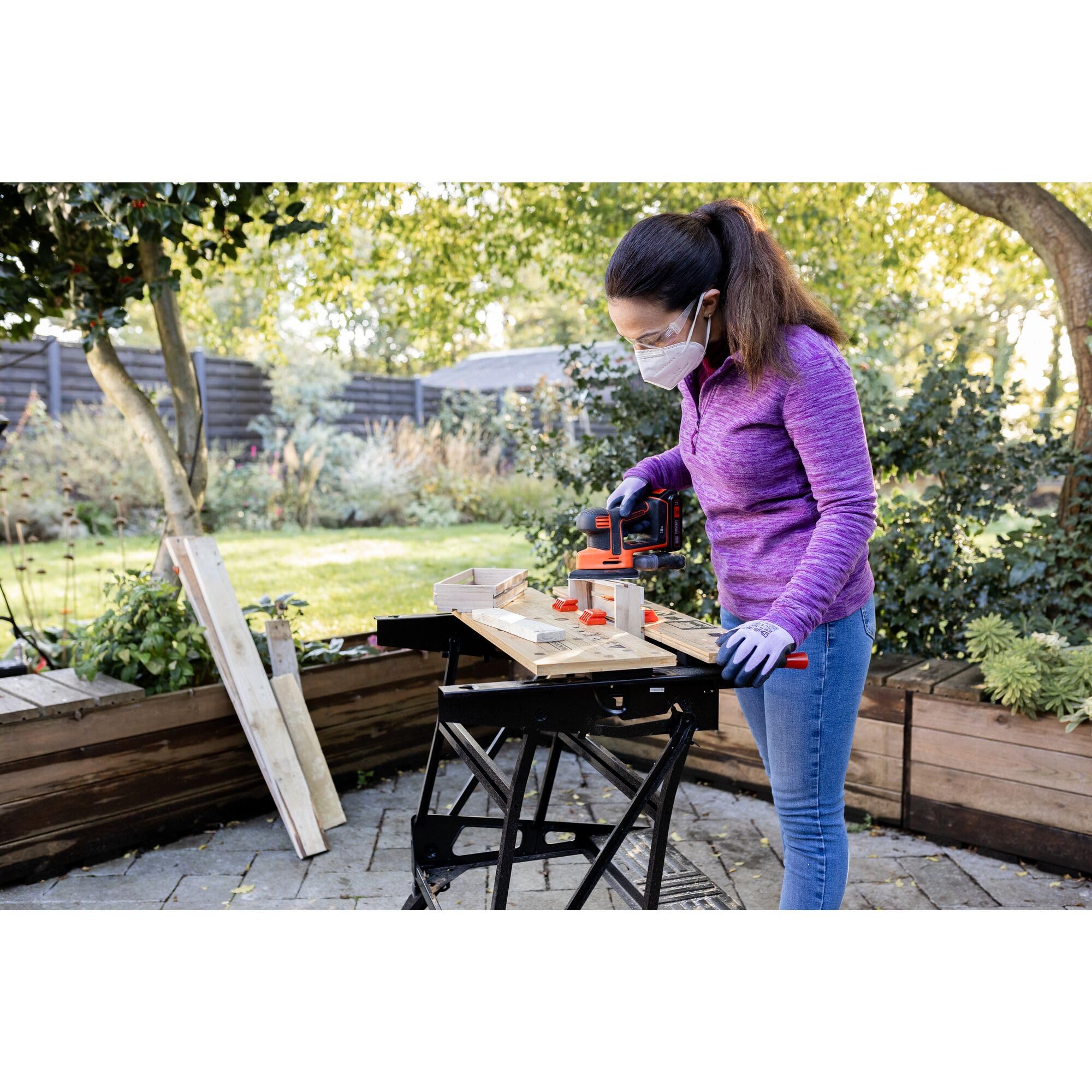 BLACK+DECKER 18V Cordless Mouse Sander BDCDS18N-XJ - Lightweight & Compact for Woodworking, DIY Projects, Furniture Refinishing, and Home Renovations