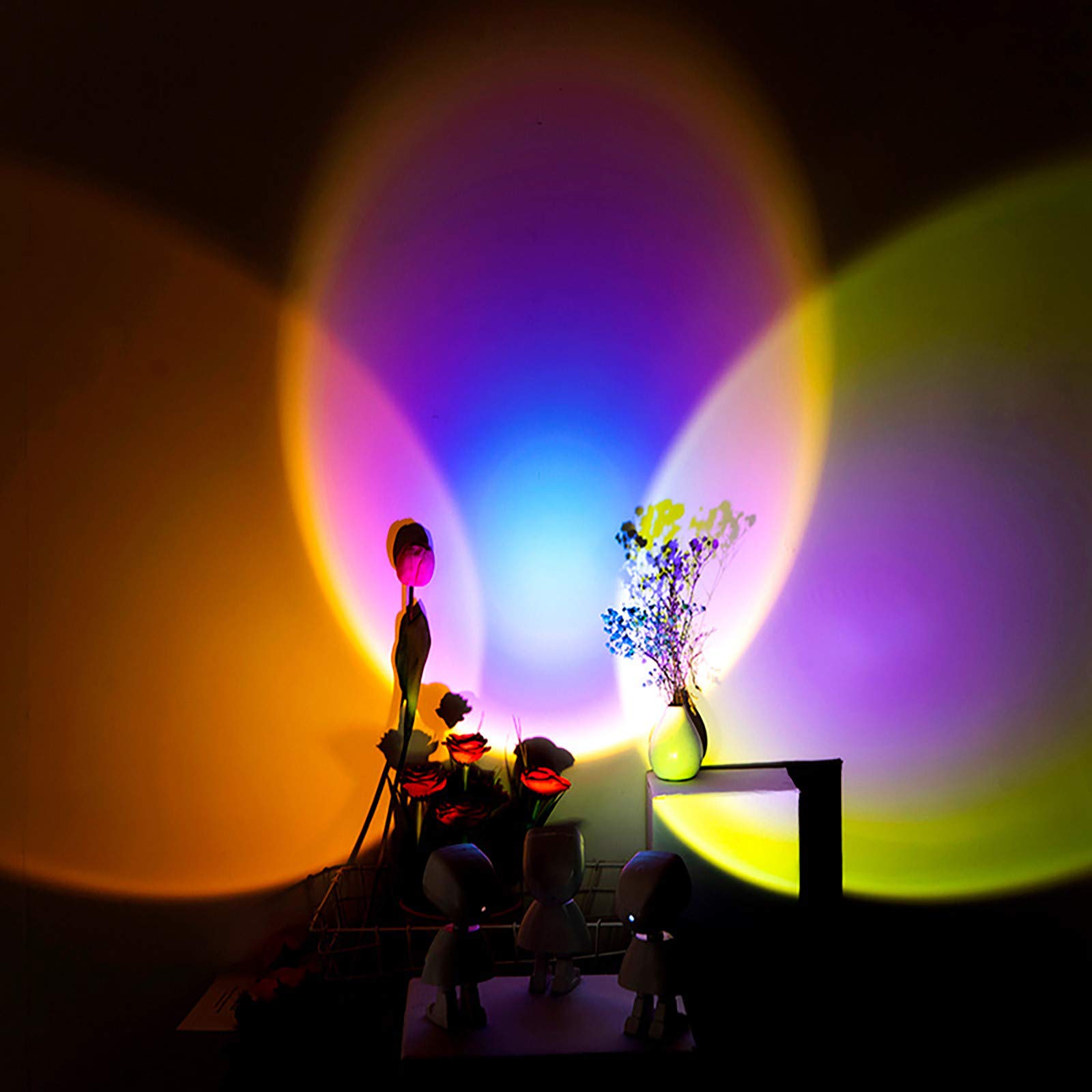 360° Rotating Astronaut Projection Lamp - USB Charging LED Night Light with Sunset & Rainbow Effects, Modern Floor Standing Lamp for Bedroom, Romantic Gift for Wedding, Birthday Party & Home Decor