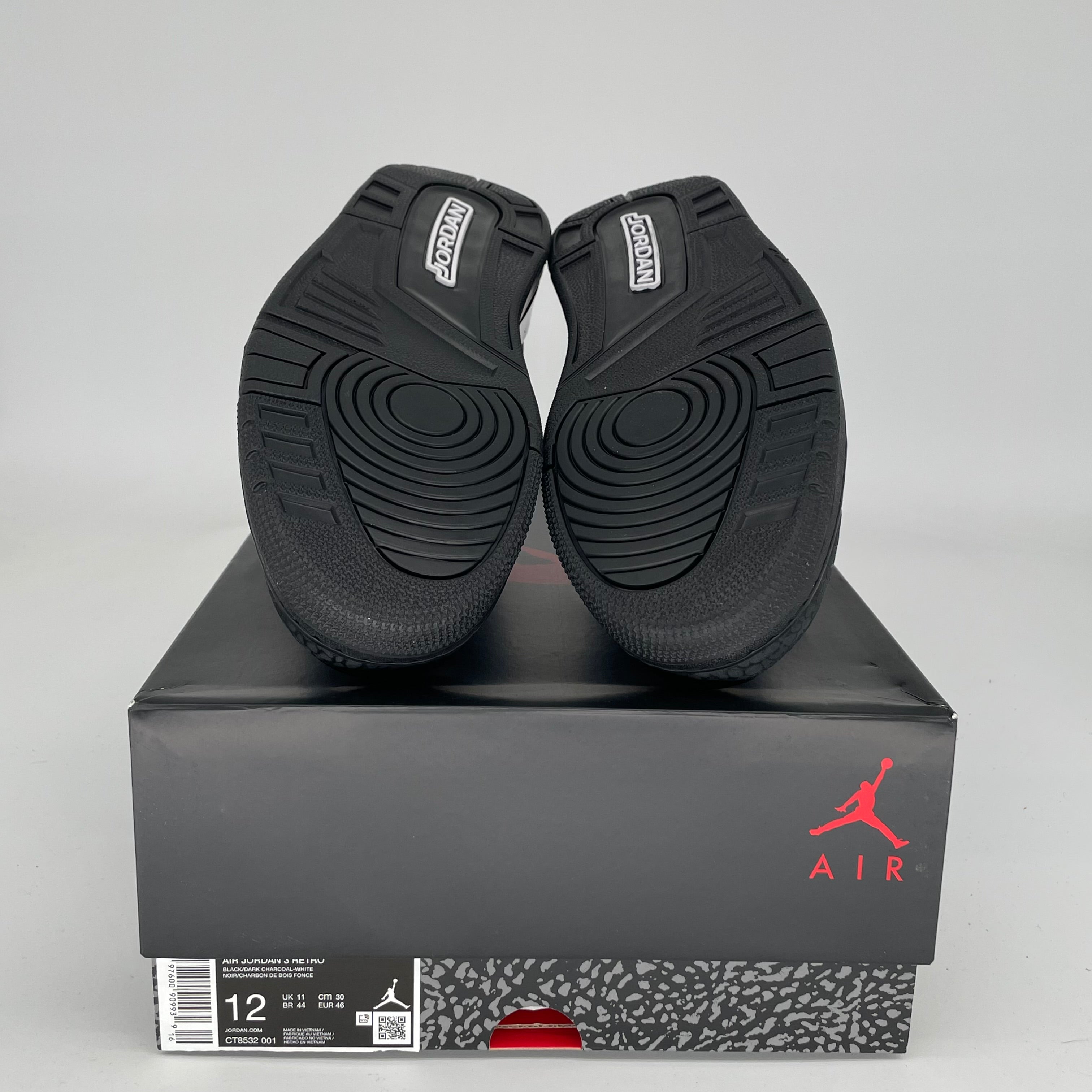 Original Air Jordan 3 Retro 'Black Cat' Men's Basketball Shoes - Size 12 (CT8532-001) | Stylish Sneakers for Streetwear & Casual Outfits