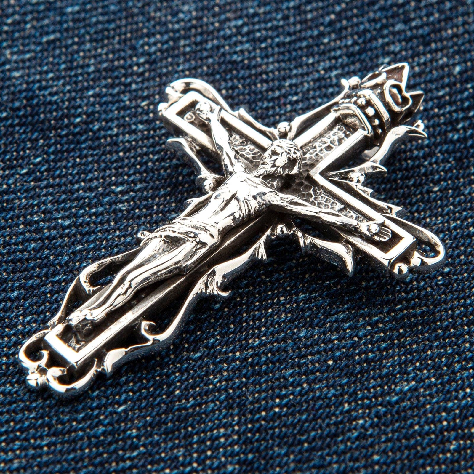 Jesus Crucifix Cross Sterling Silver Pendant - Gothic Style Religious Jewelry for Men & Women - Perfect for Church, Daily Wear & Gift Giving