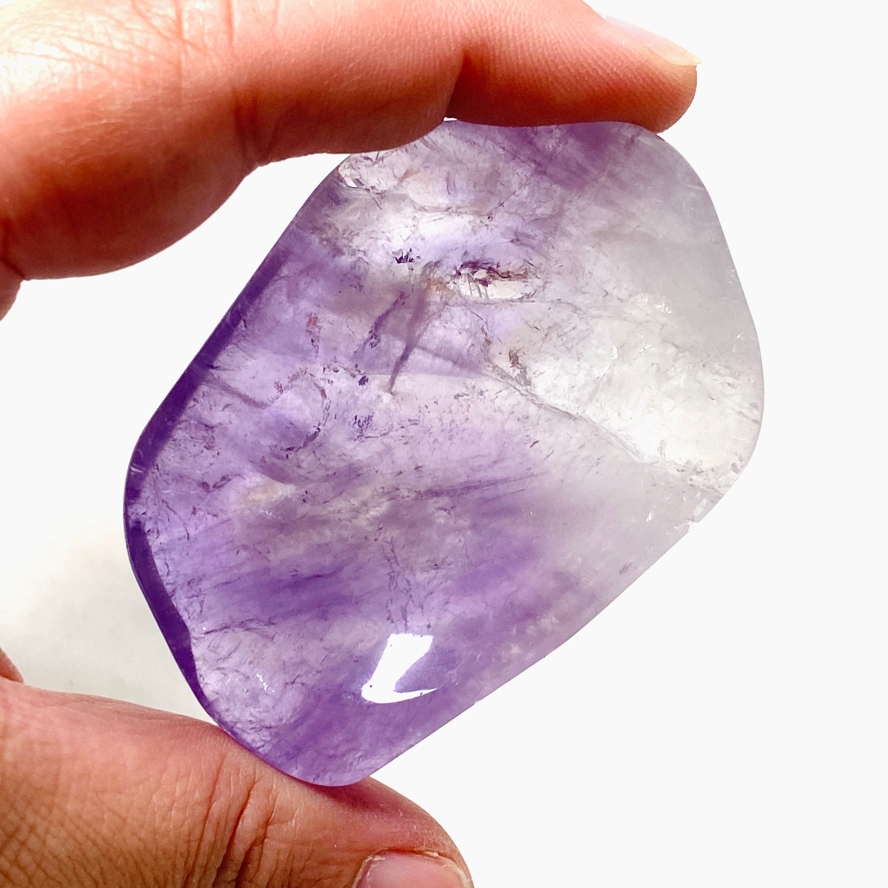 Amethyst Crystal Trinket Bowl - Handmade Gemstone Jewelry Dish for Rings, Earrings & Small Accessories - Perfect for Home Decor, Meditation & Gift Giving