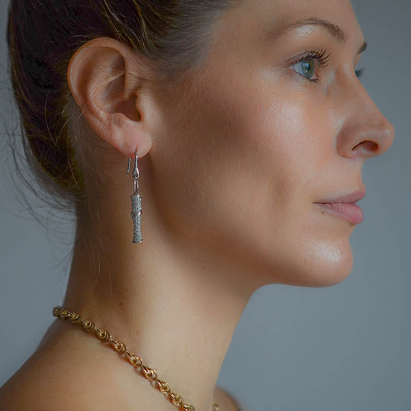 GUCCI Estate 18kt Gold Pavé Diamond Bamboo Motif Earrings - Luxury Dangle Earrings for Women, Perfect for Weddings, Parties & Special Occasions
