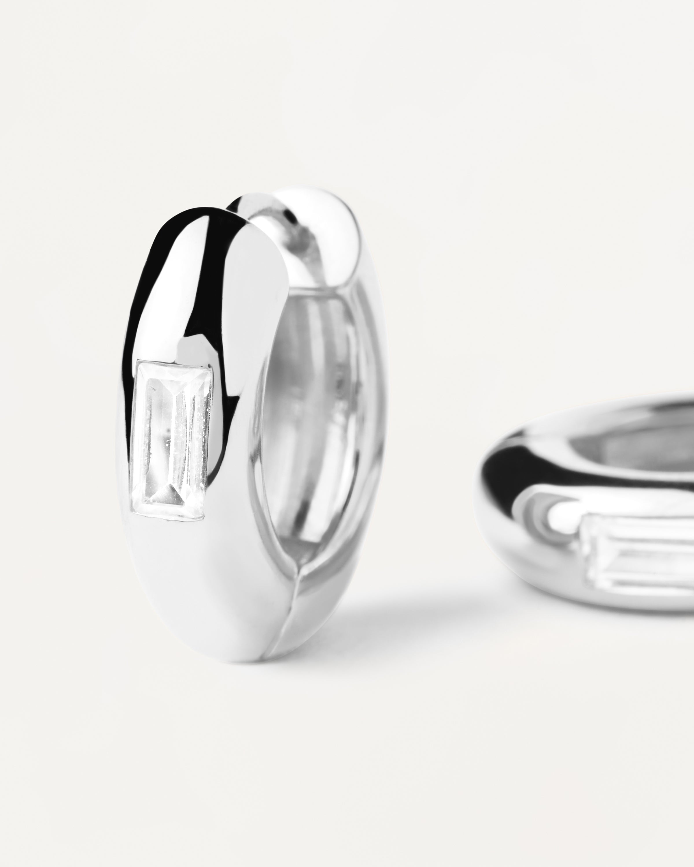 Stylish Kali Silver Hoop Earrings for Women - 925 Sterling Silver Hypoallergenic Jewelry - Perfect for Everyday Wear, Parties & Gifts