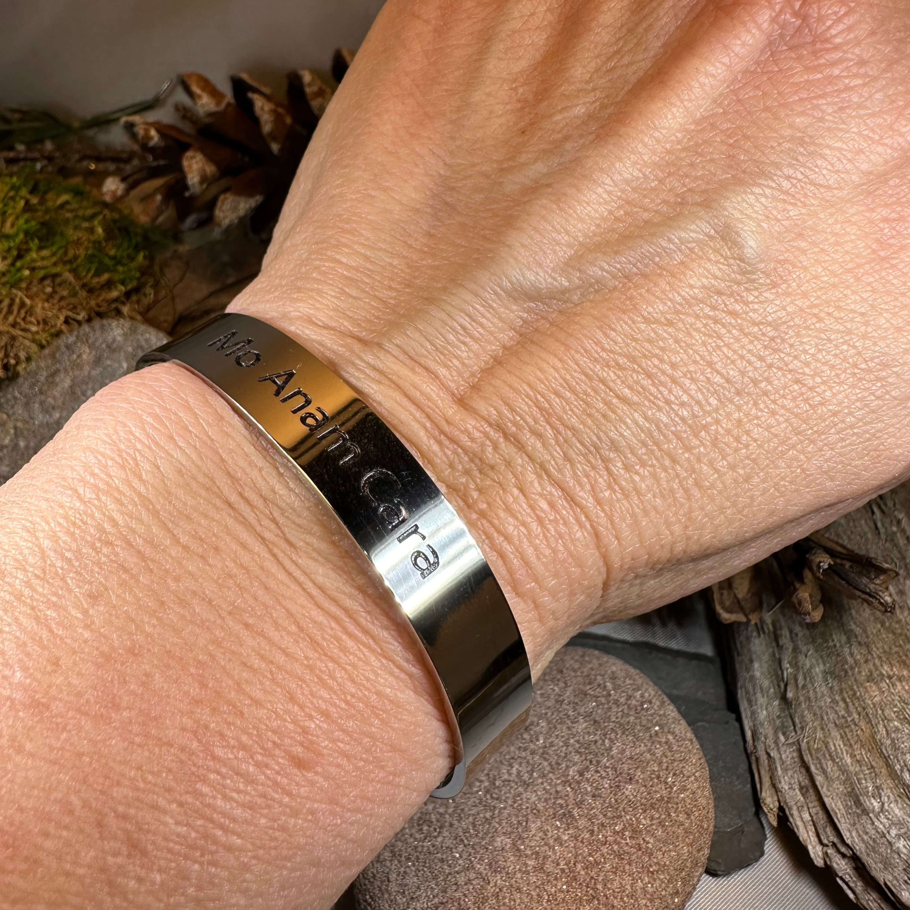 Gaelic Anam Cara Soulmate Cuff Bracelet - Celtic Friendship Jewelry for Women - Perfect Gift for Best Friends, Couples & Loved Ones (Wedding, Anniversary, Valentine's Day)