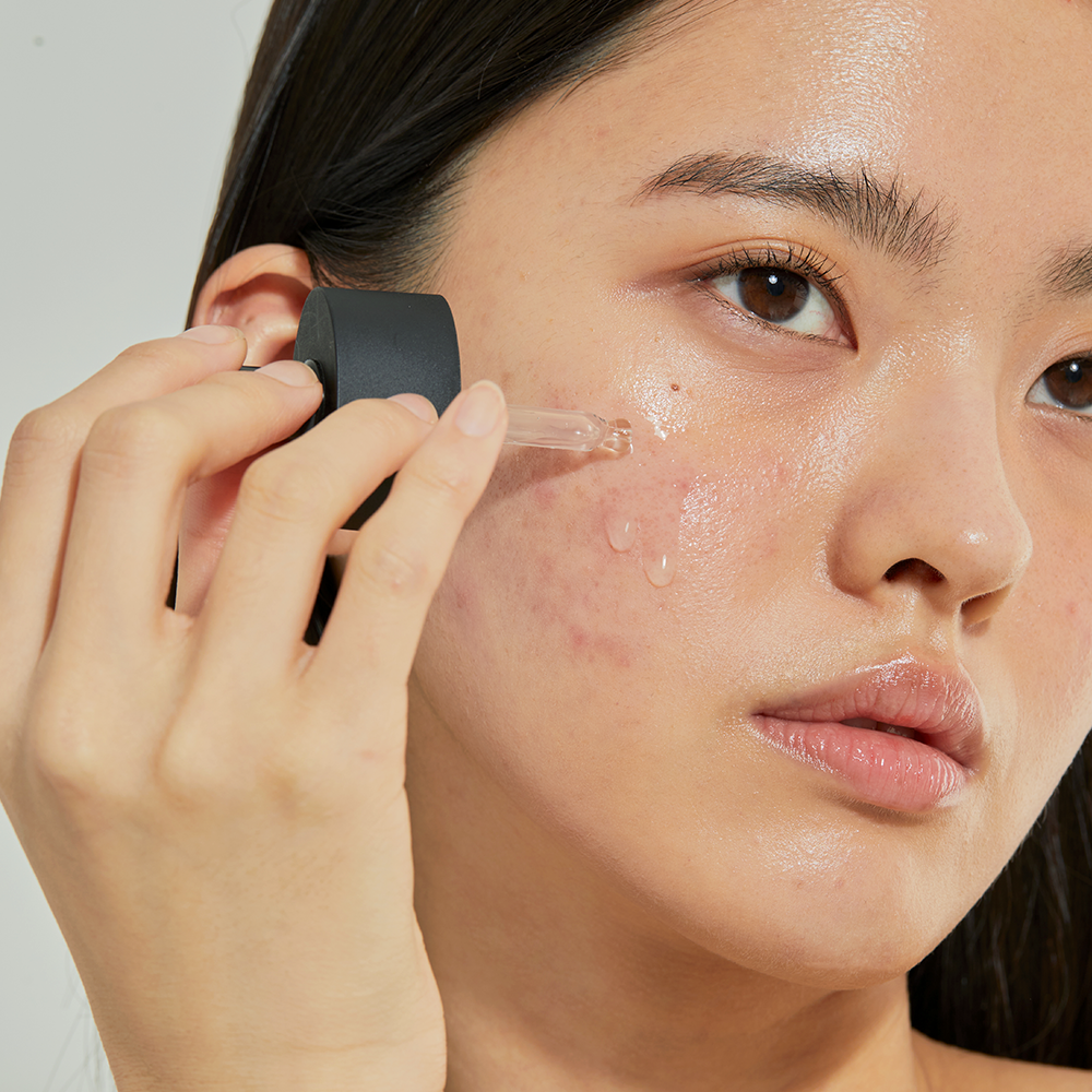COSRX The Niacinamide 15 Serum 20ml - Brightening & Hydrating Face Serum for Dark Spots & Pores - Perfect for Daily Skincare Routine & Nighttime Treatment