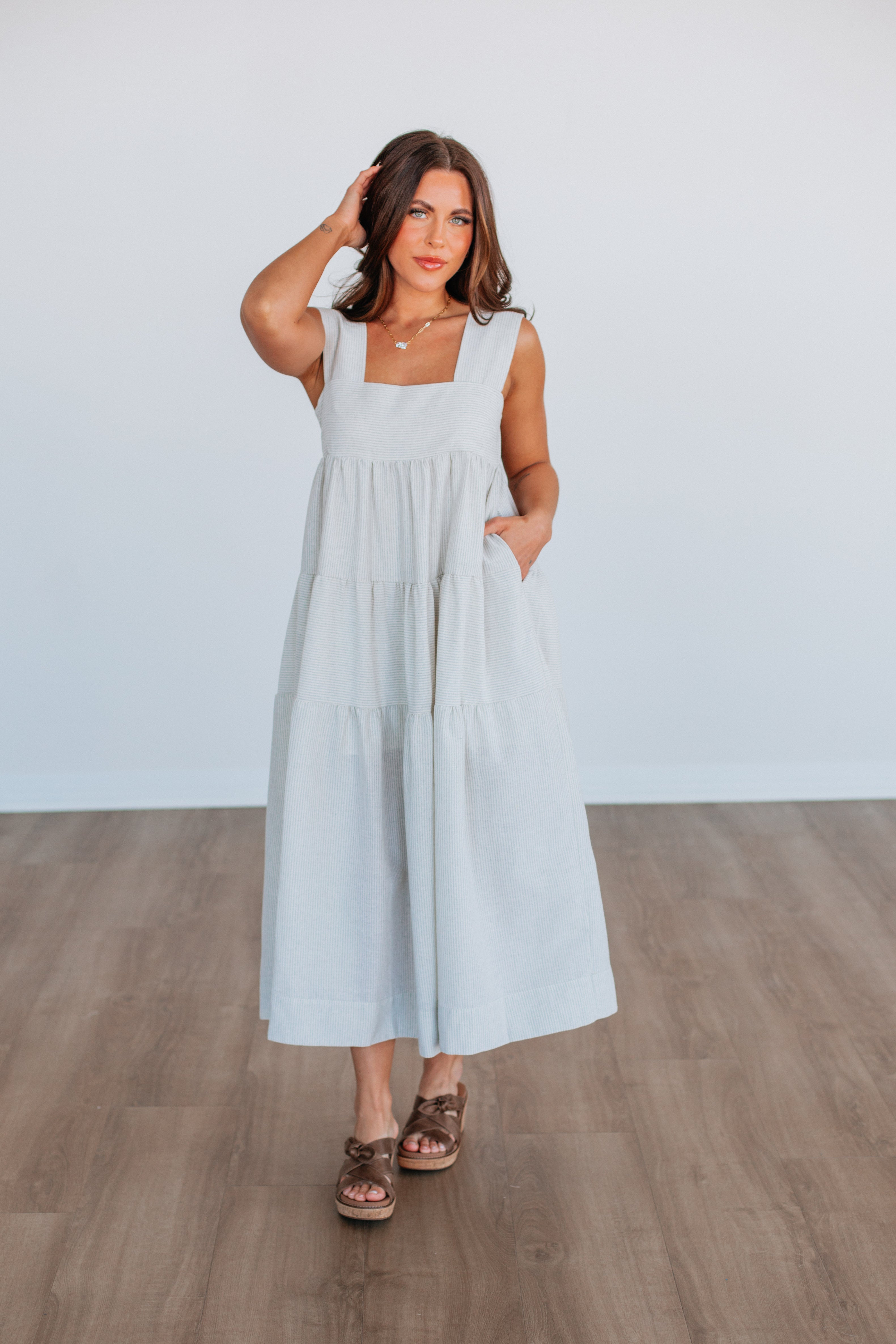 Austrina Women's Floral Summer Dress - Lightweight & Breathable for Casual Outings, Beach Vacations & Date Nights