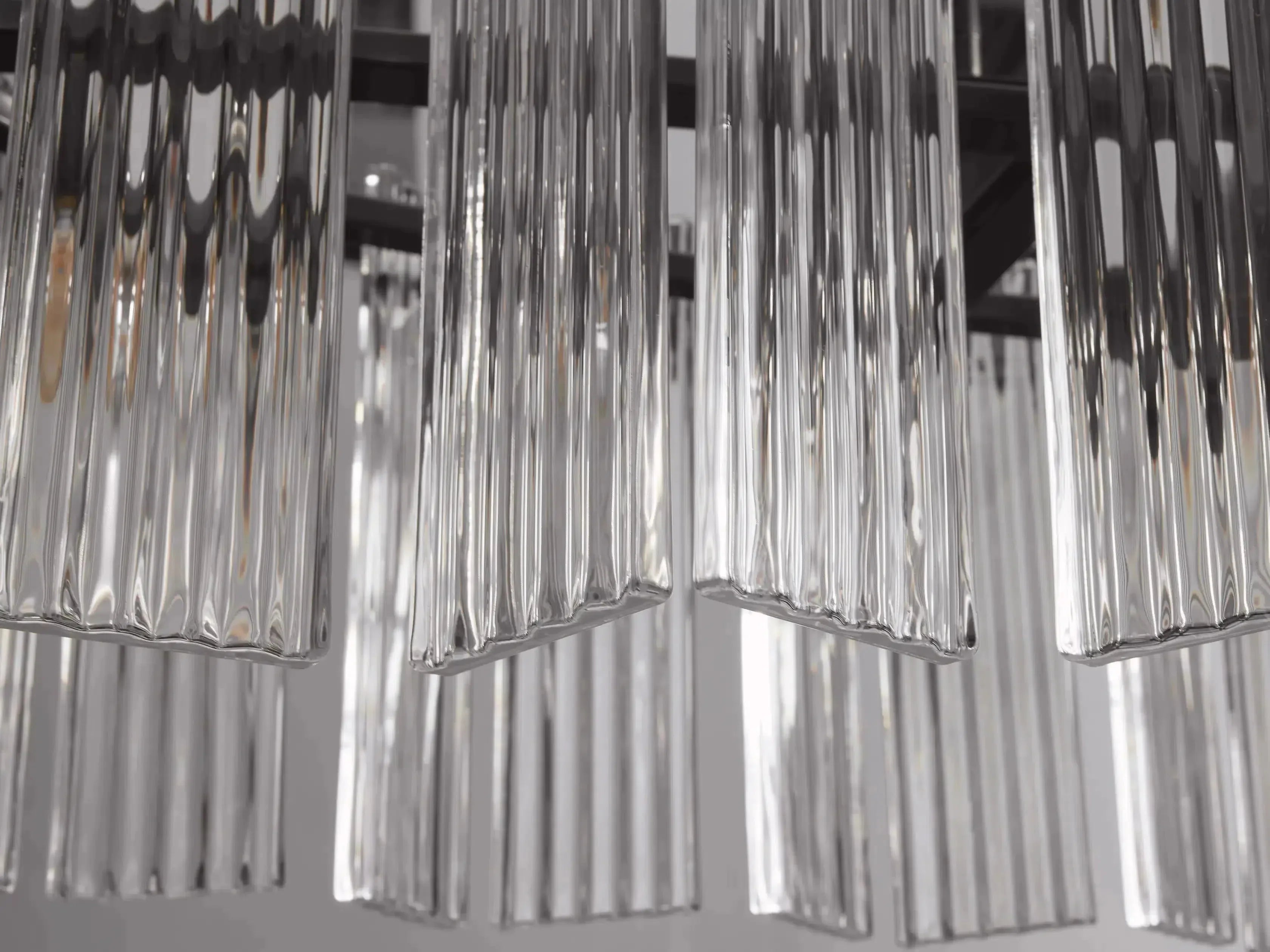 Delsie Oval Chandelier 51