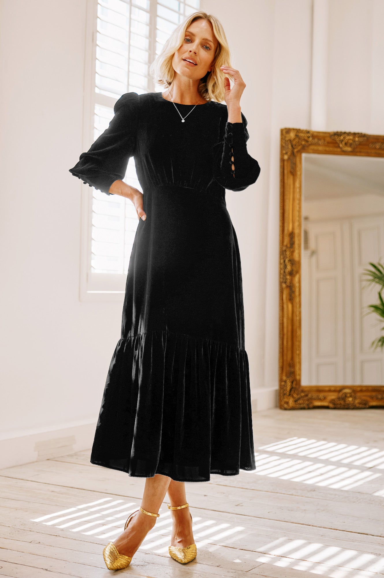 Esmee Elegant Velvet Dress for Women - Black | Formal Evening Gown for Parties, Weddings & Special Occasions